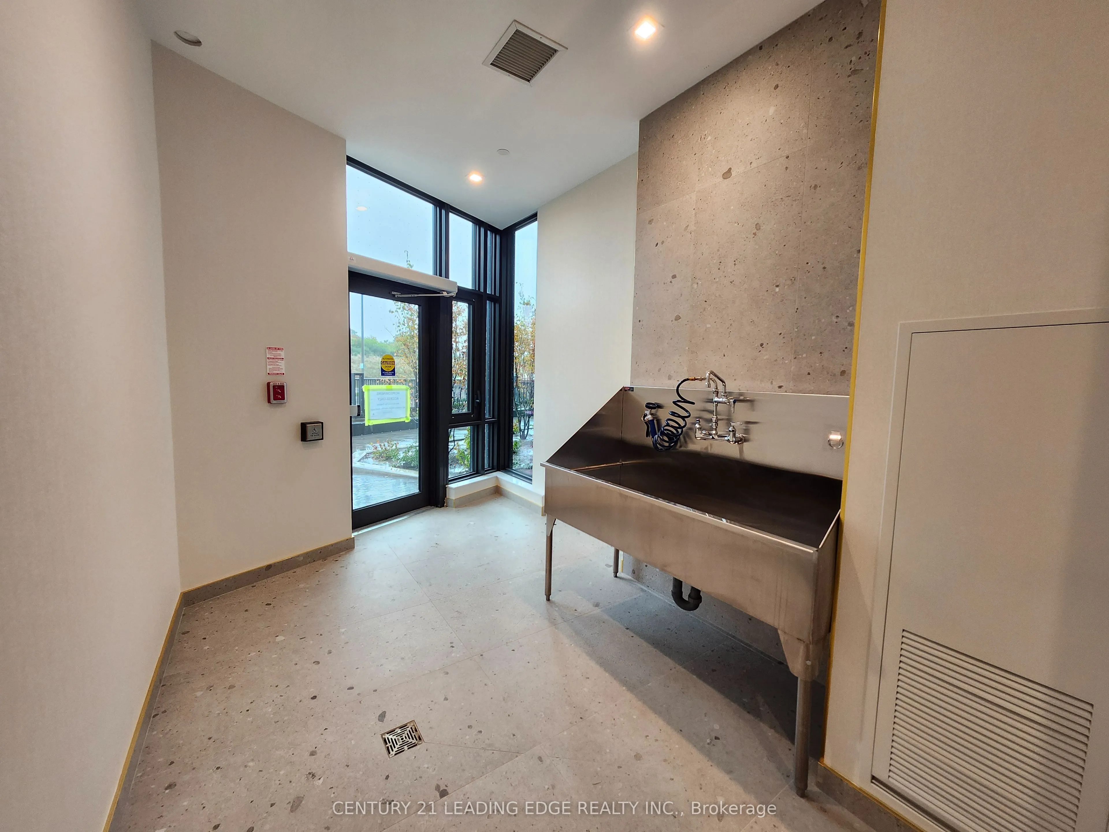 1 Kyle Lowry Road, #209