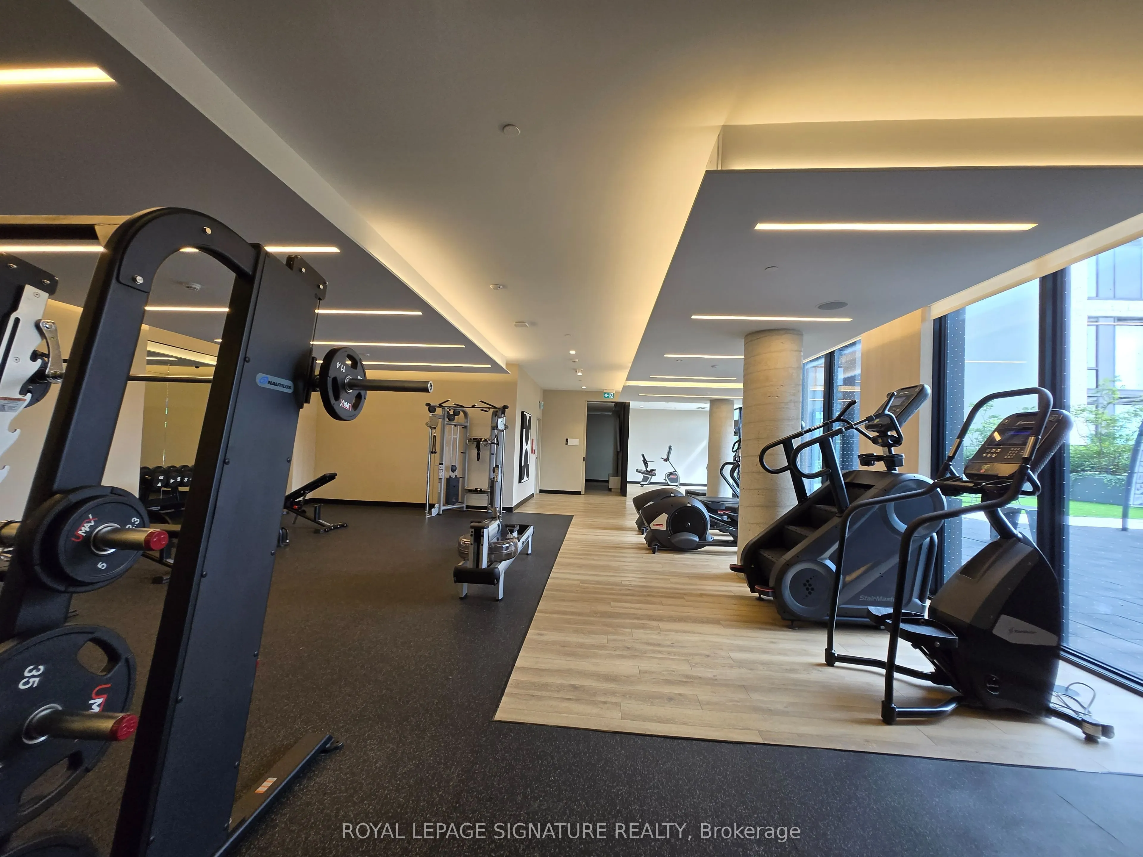 2020 Bathurst Street, #801