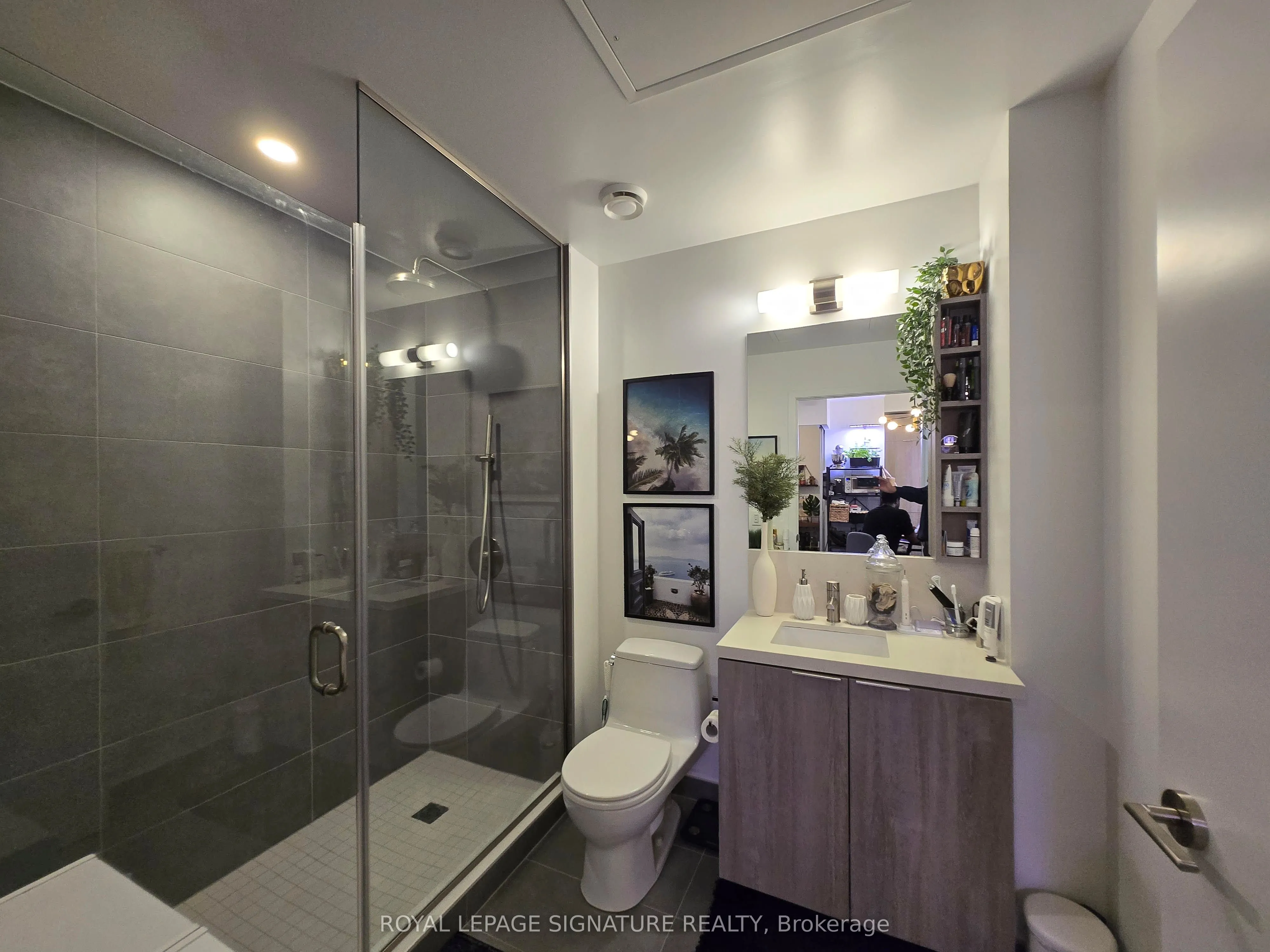 2020 Bathurst Street, #801