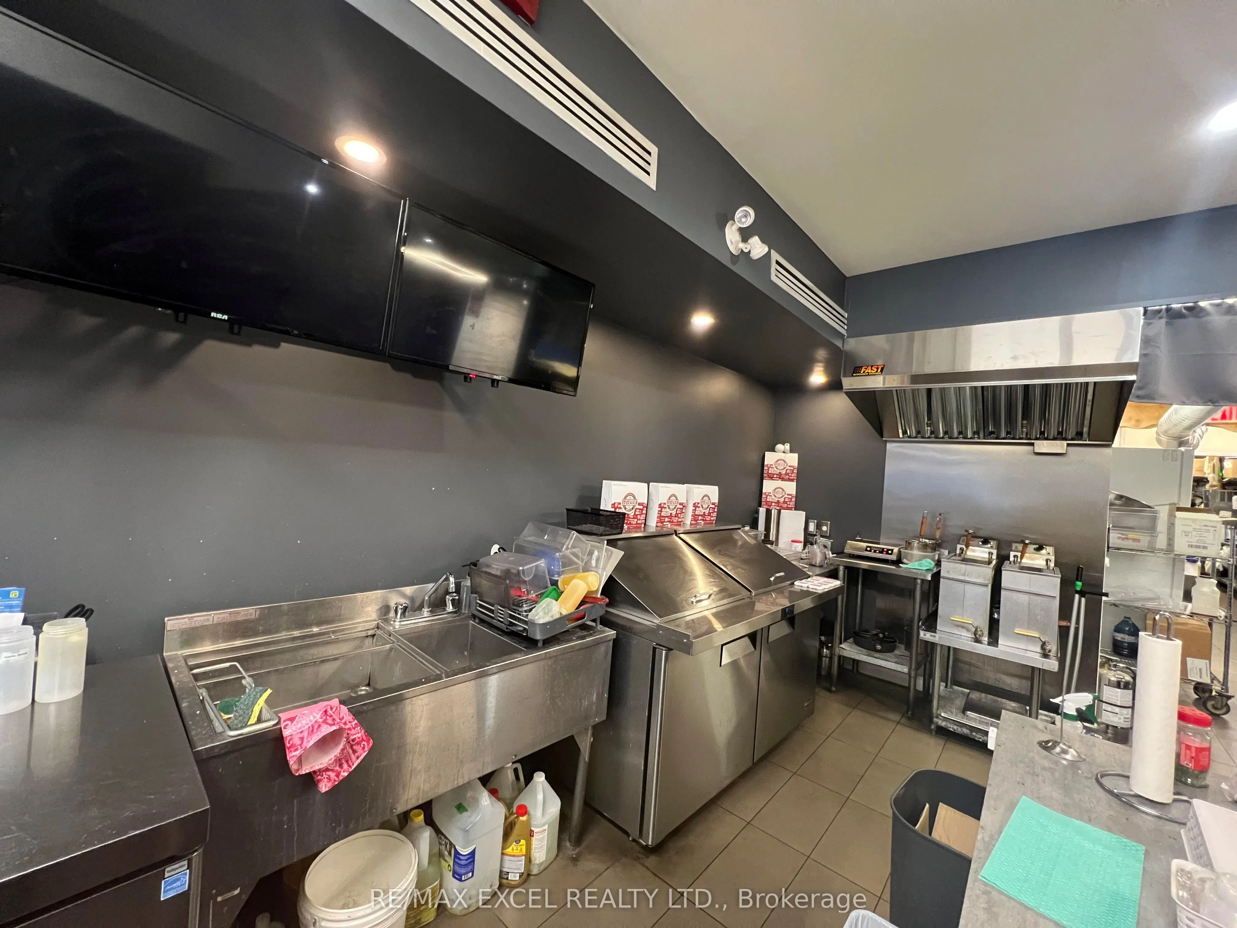 2350 Yonge Street, #2