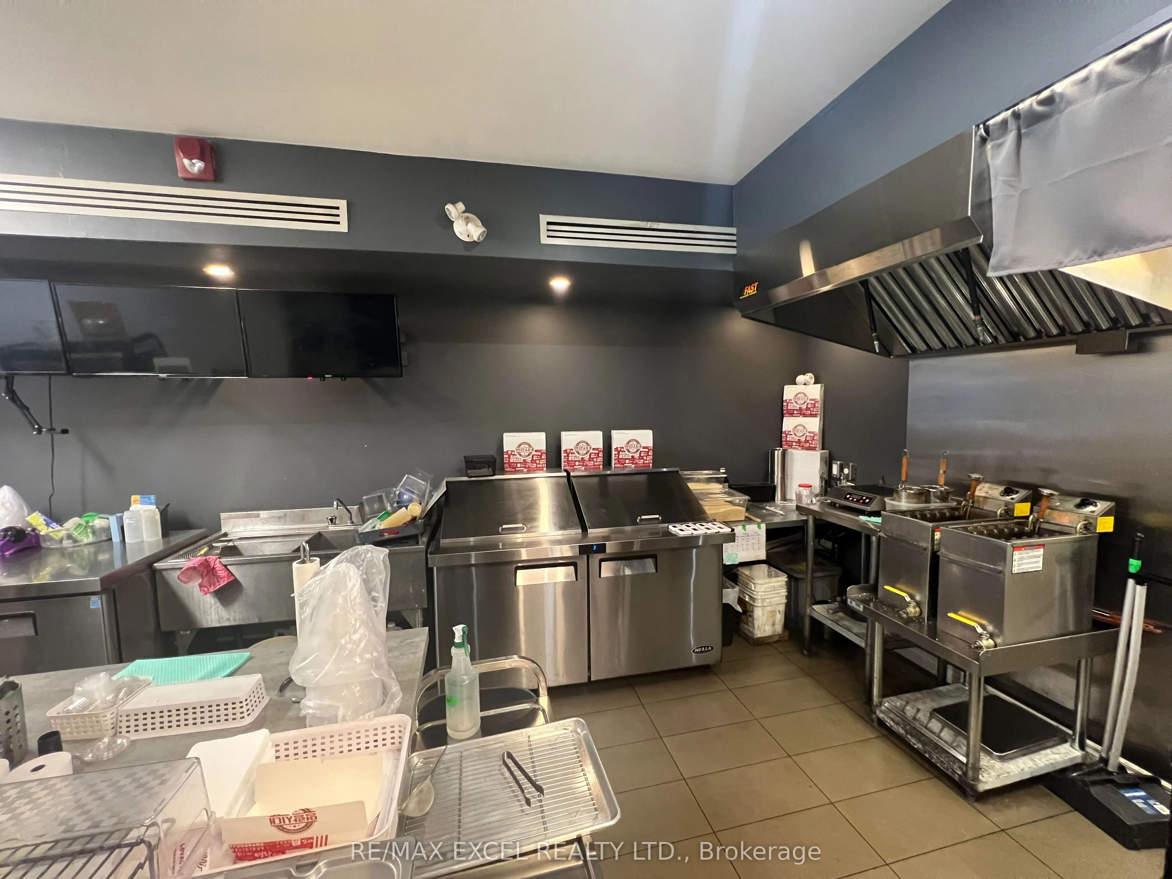 2350 Yonge Street, #2