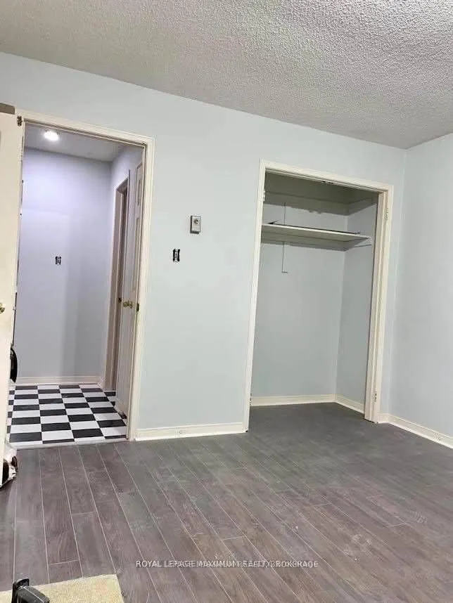 1633 Dundas Street W, #2