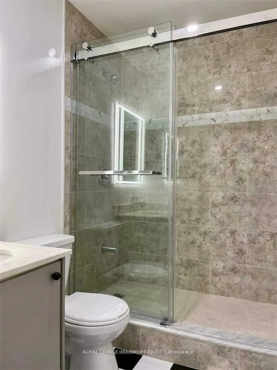 1633 Dundas Street W, #2