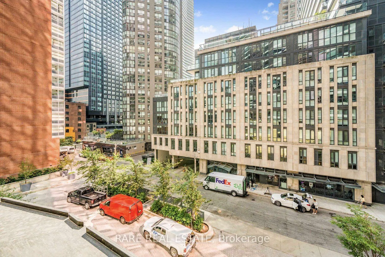 1001 Bay Street, #310