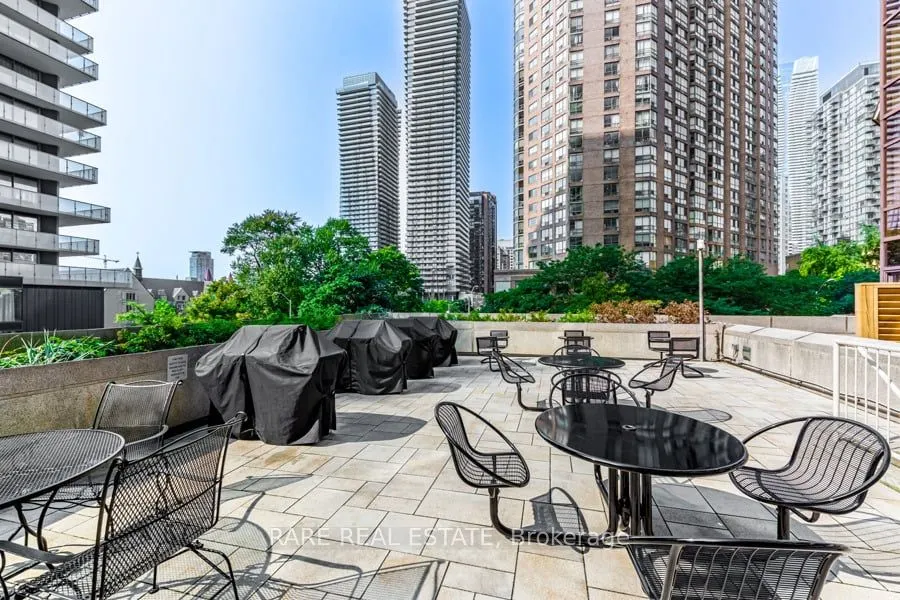 1001 Bay Street, #310