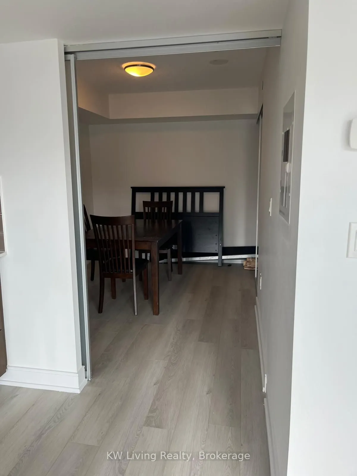 89 Mcgill Street, #1112