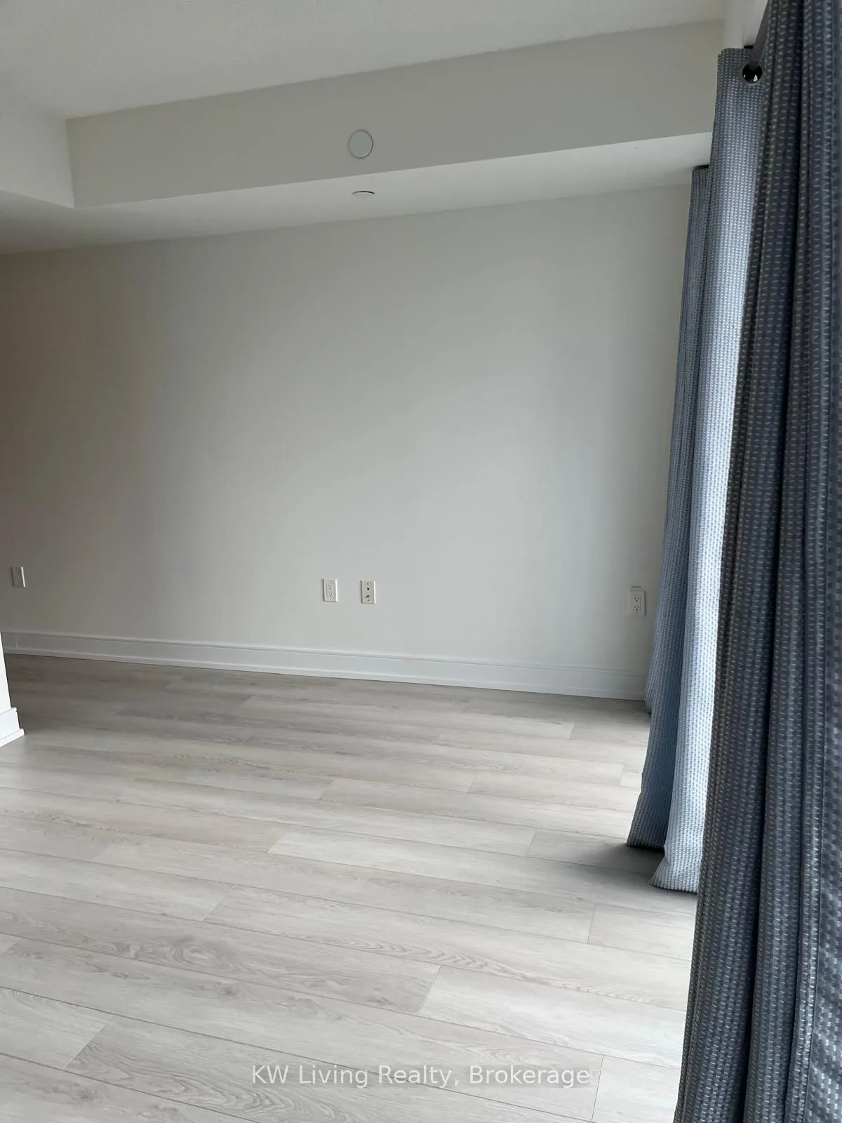 89 Mcgill Street, #1112