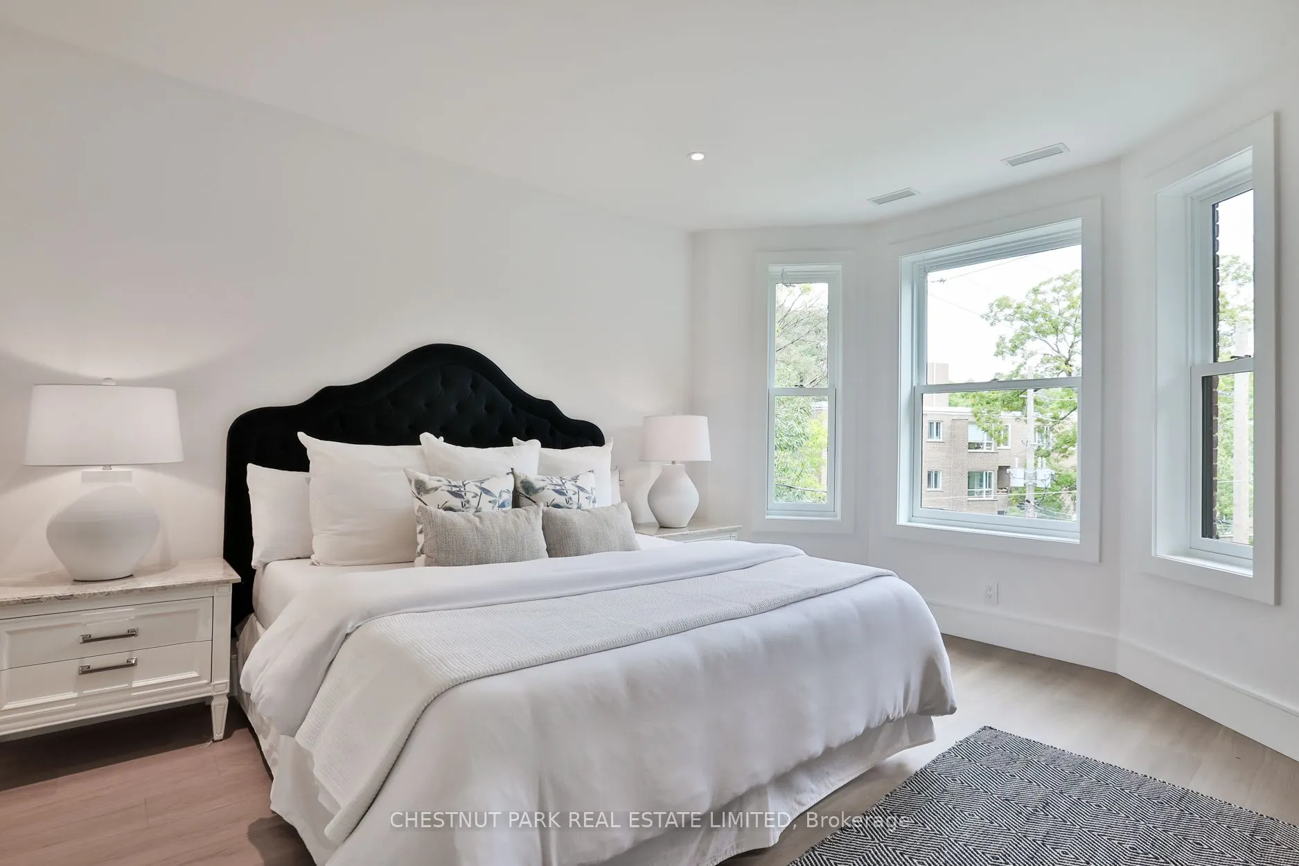 10 Rosedale Road