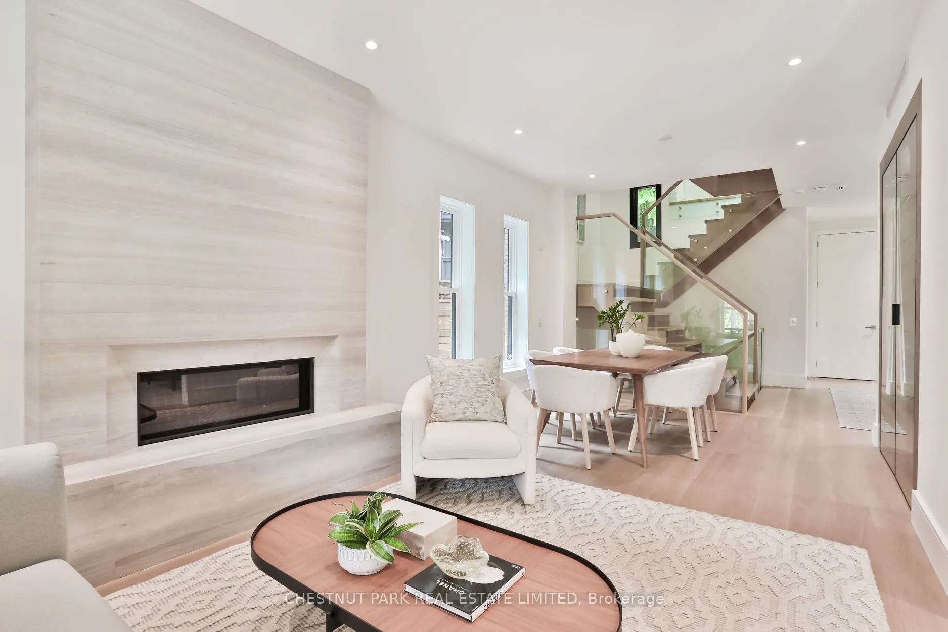 10 Rosedale Road
