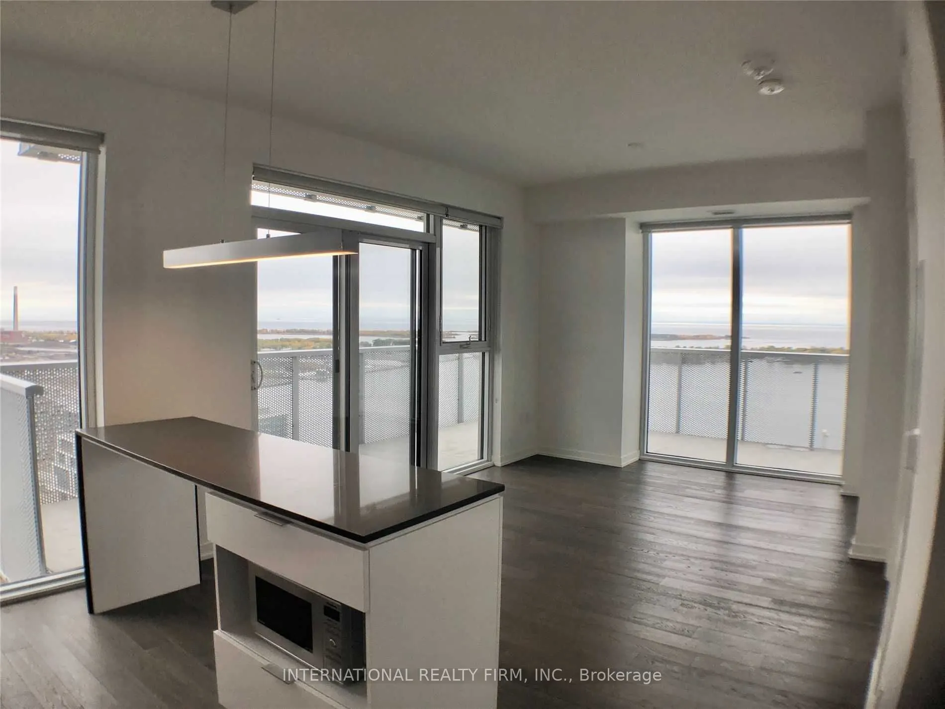 20 Richardson Street, #3303