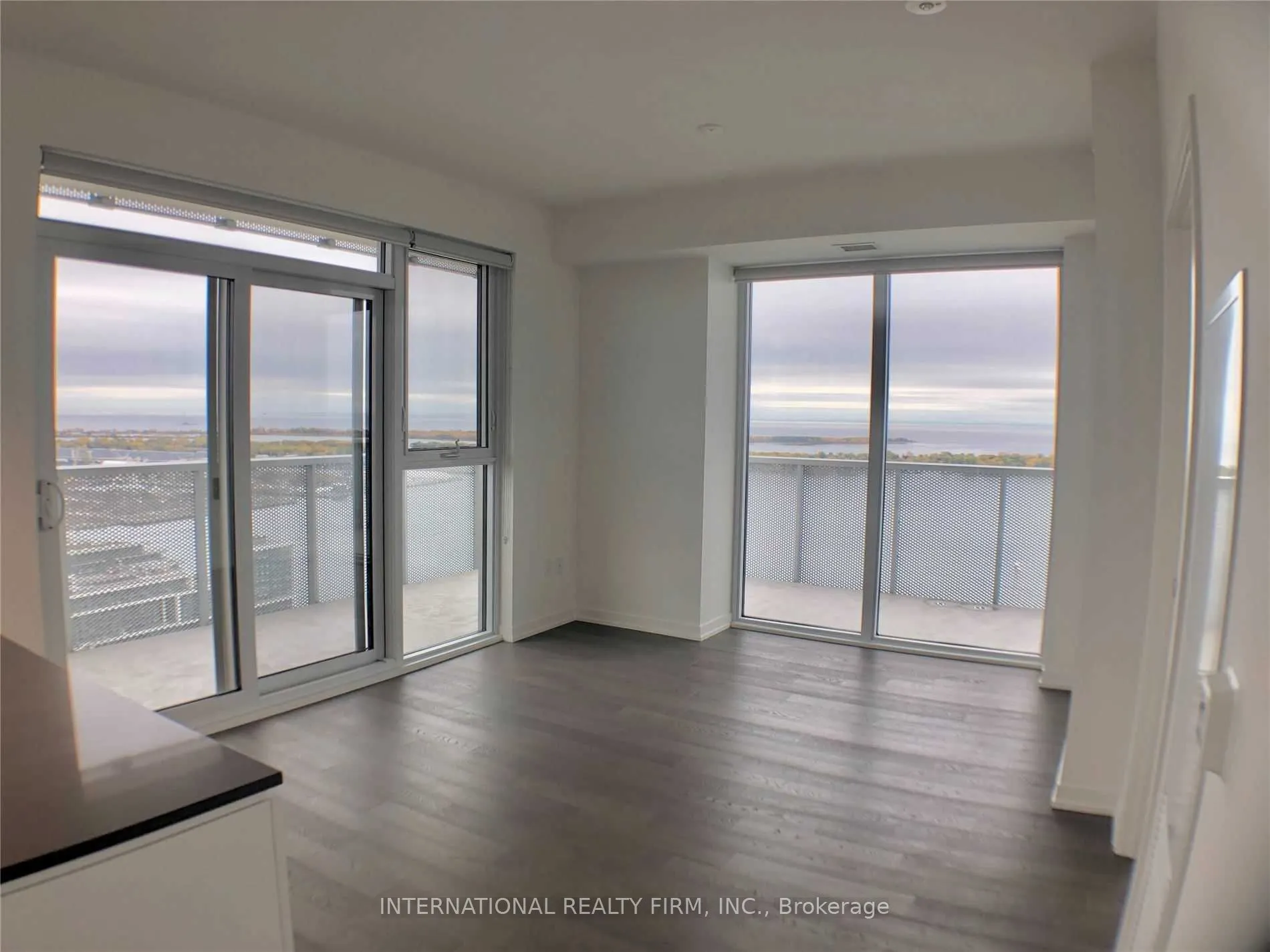 20 Richardson Street, #3303