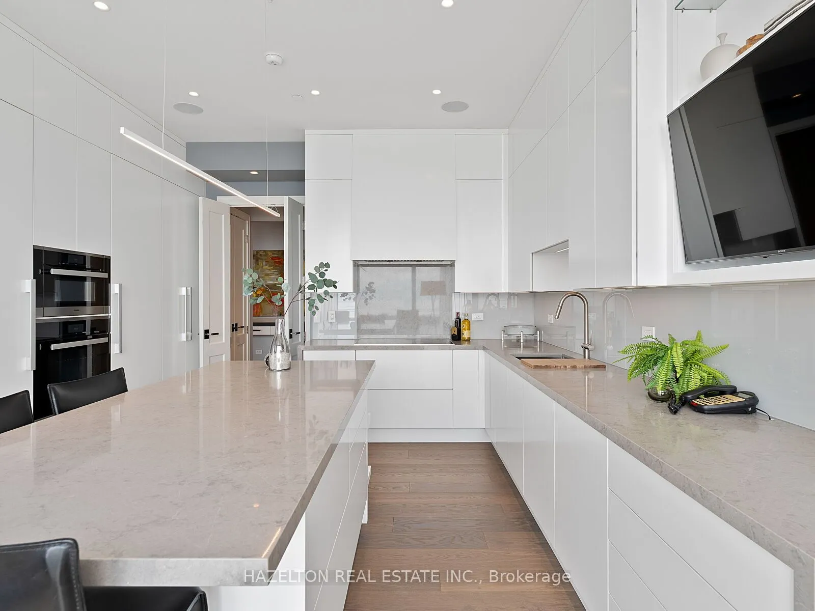 183 Wellington Avenue W, #4006