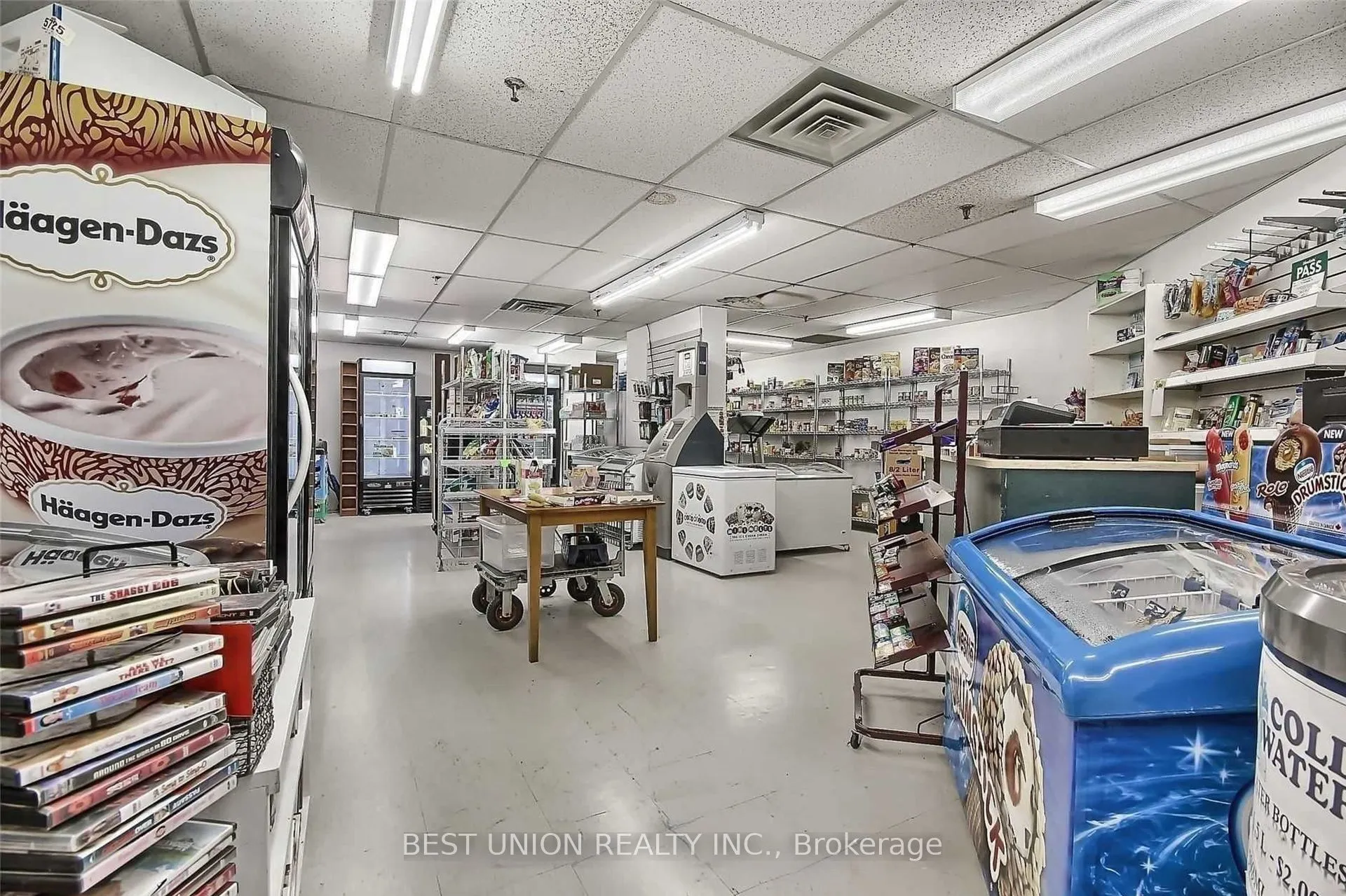 77 Maitland Place, #1209