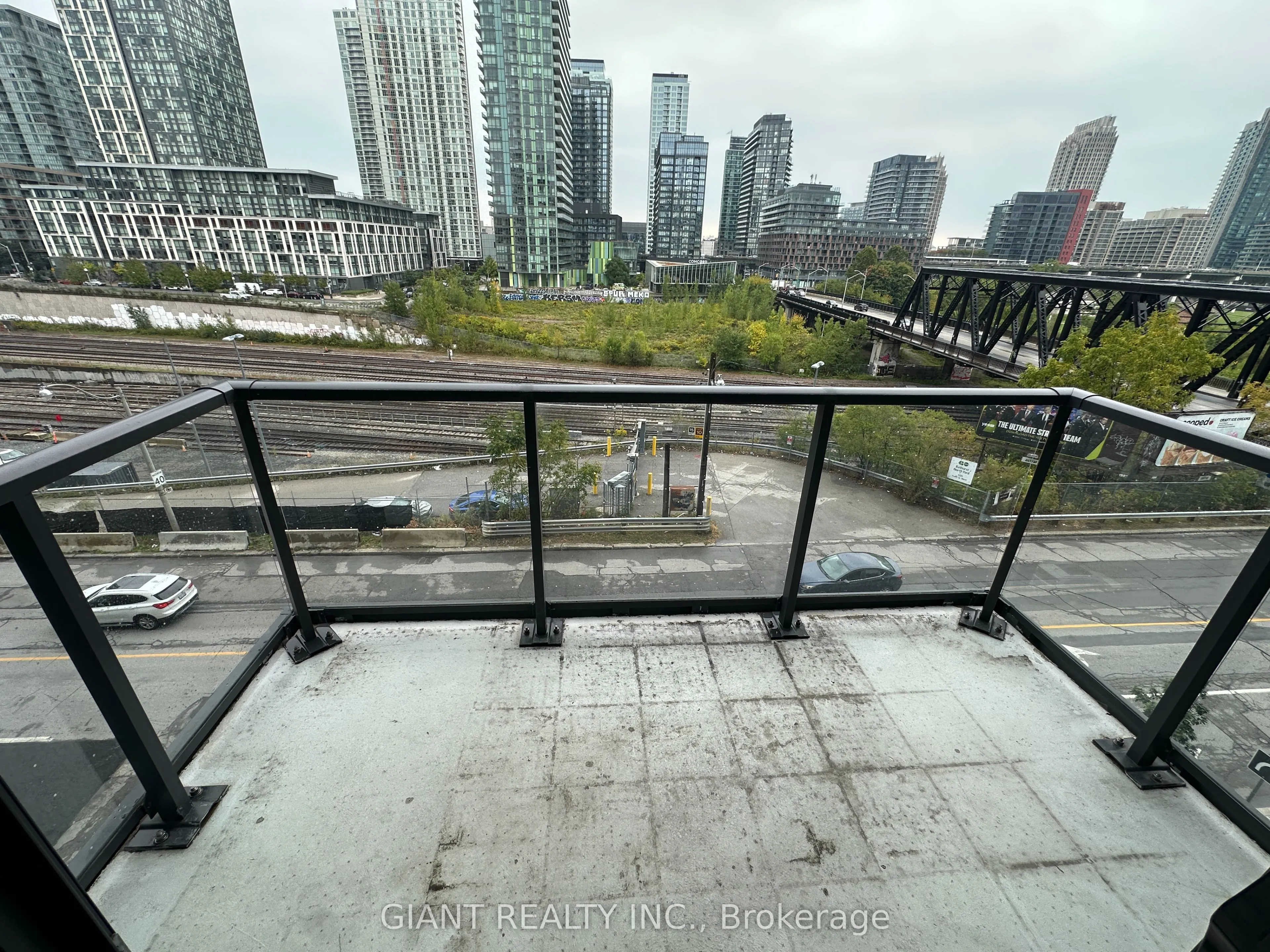 576 Front Street W, #310
