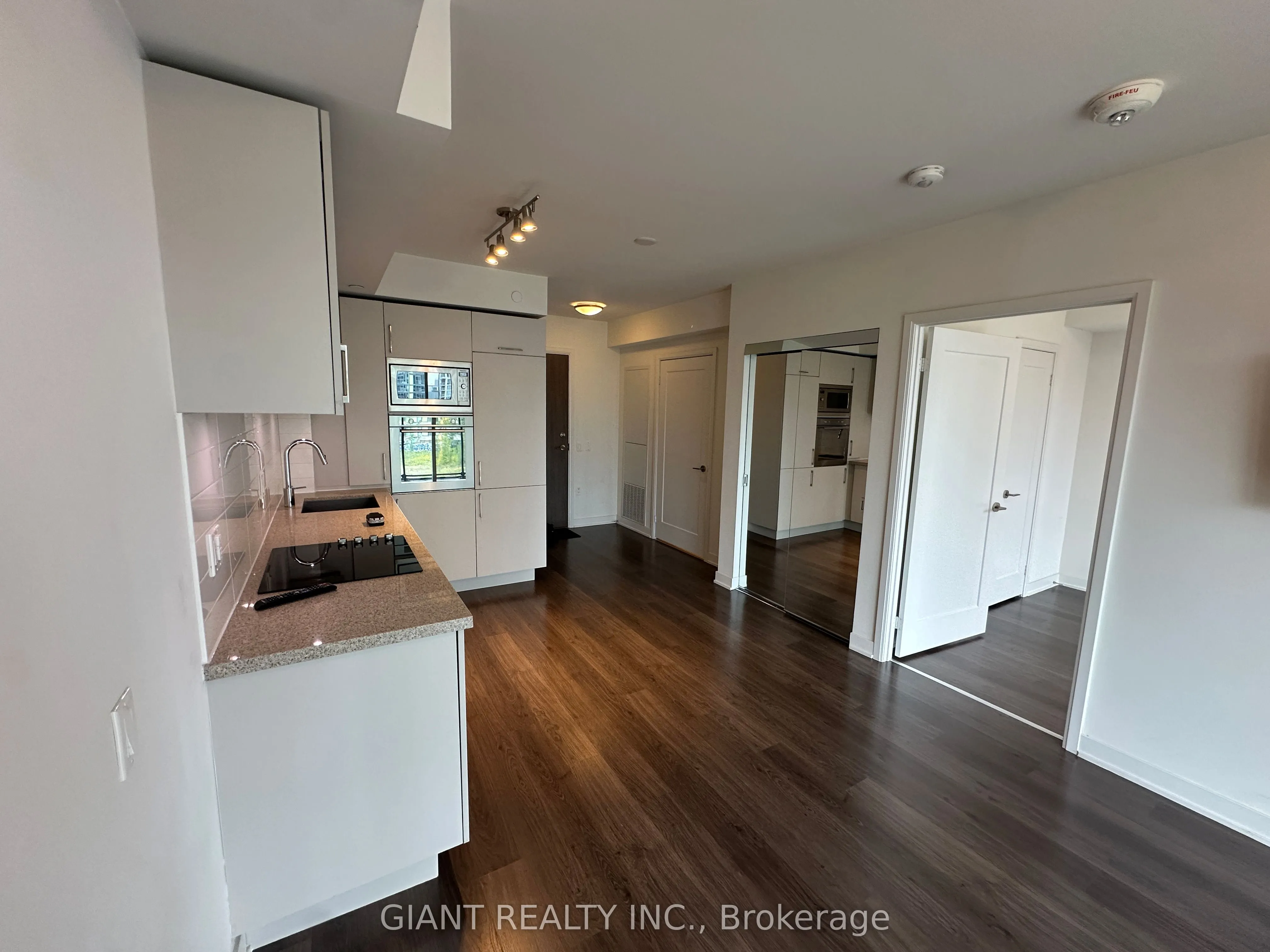 576 Front Street W, #310