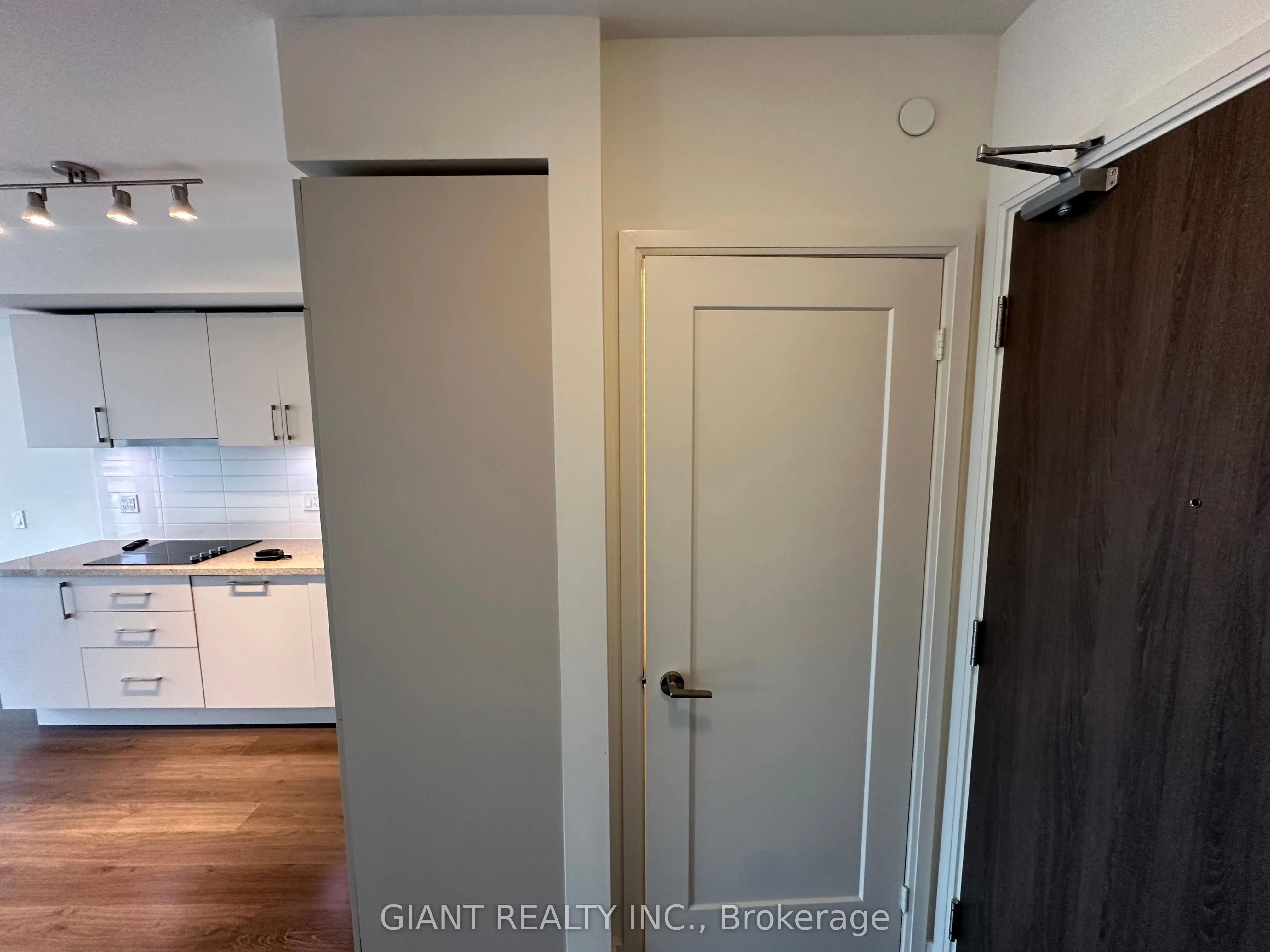 576 Front Street W, #310