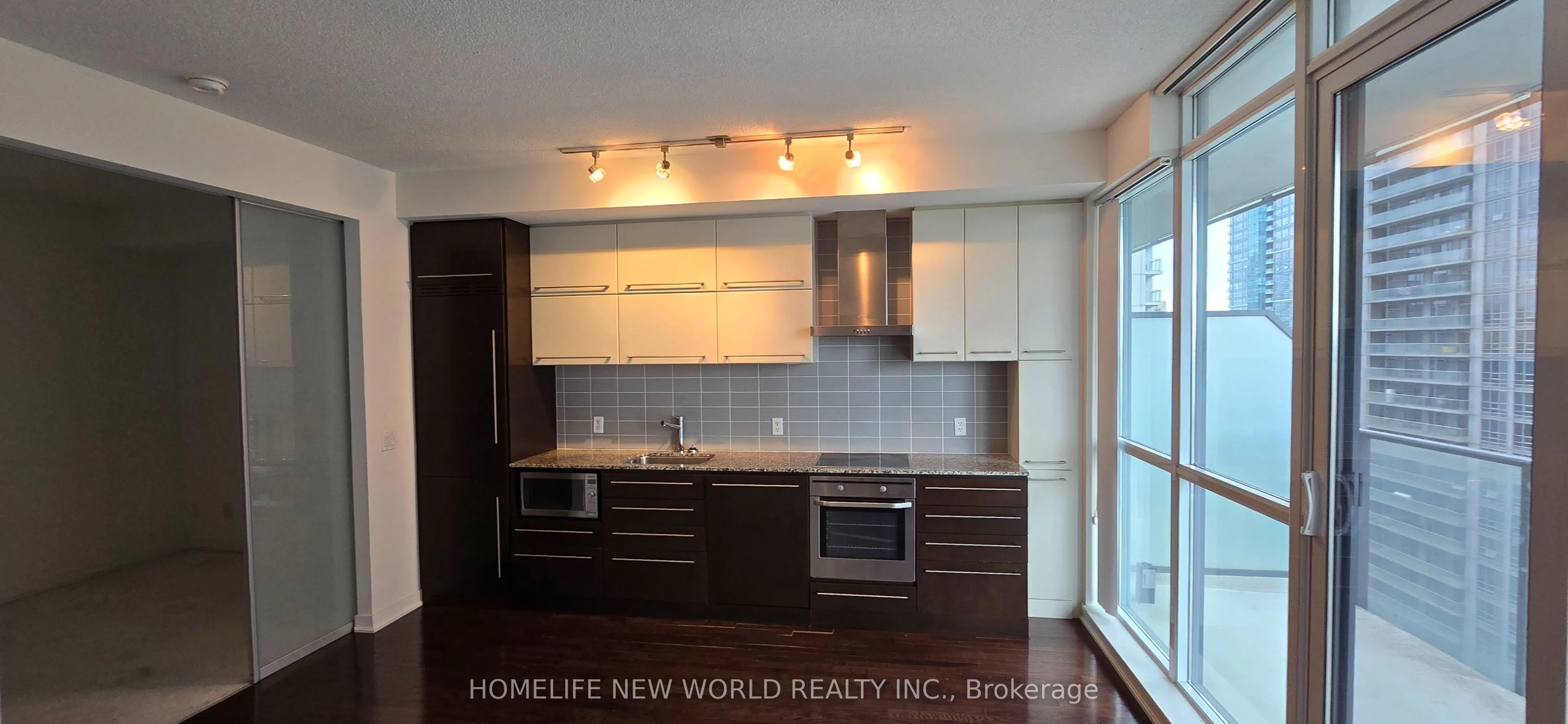 770 Bay Street, #2208