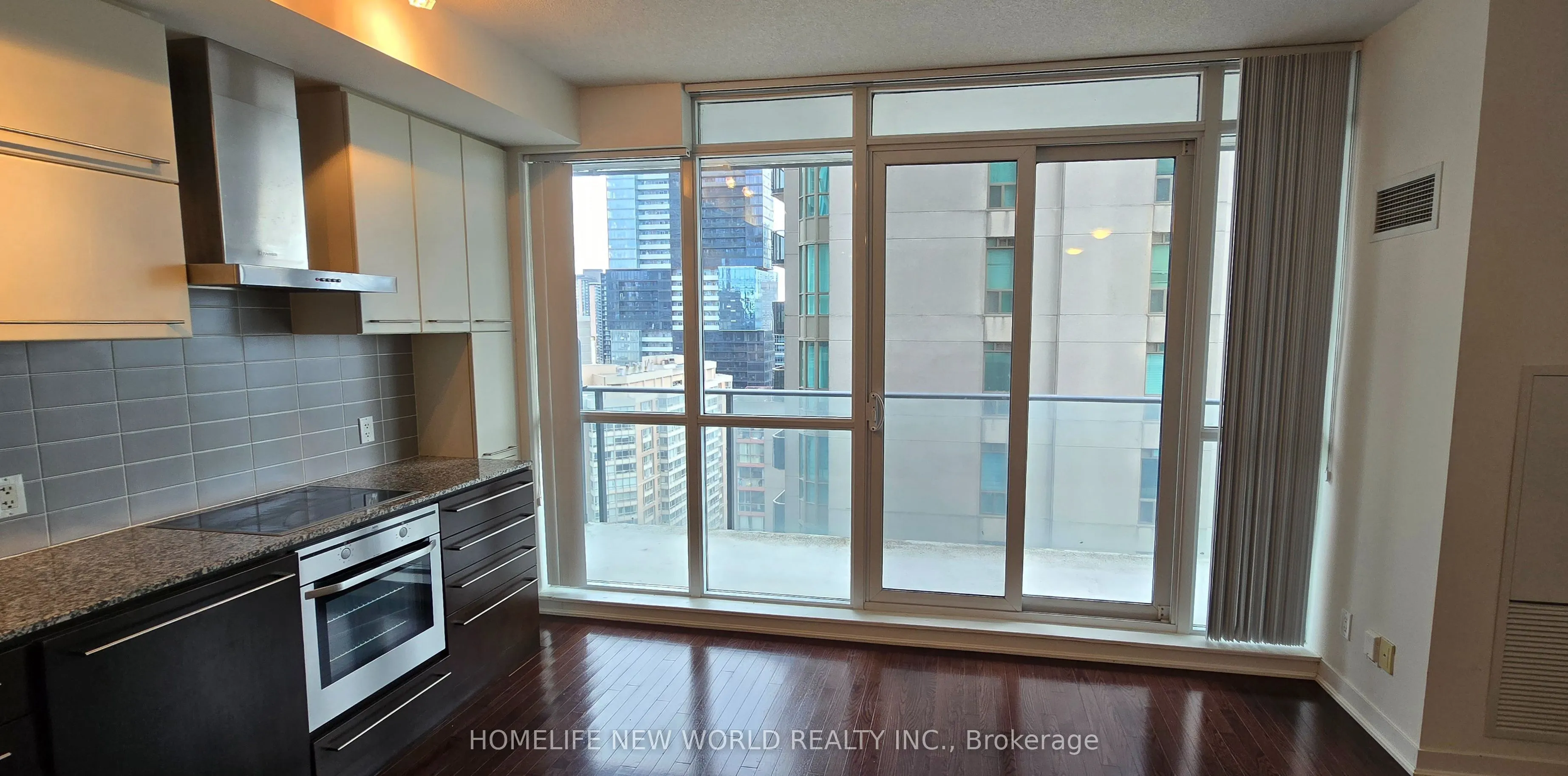 770 Bay Street, #2208