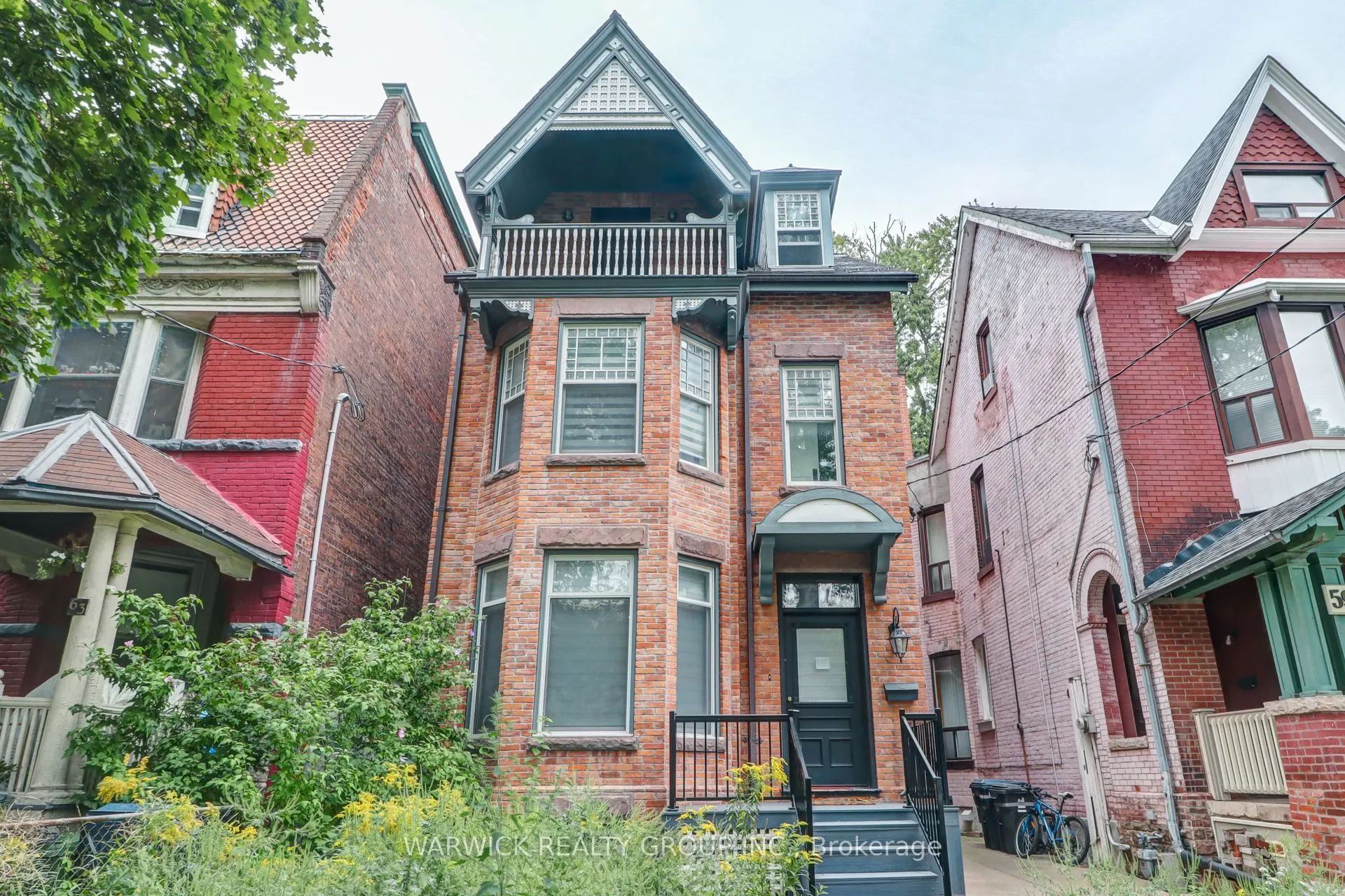 61 Brunswick Avenue