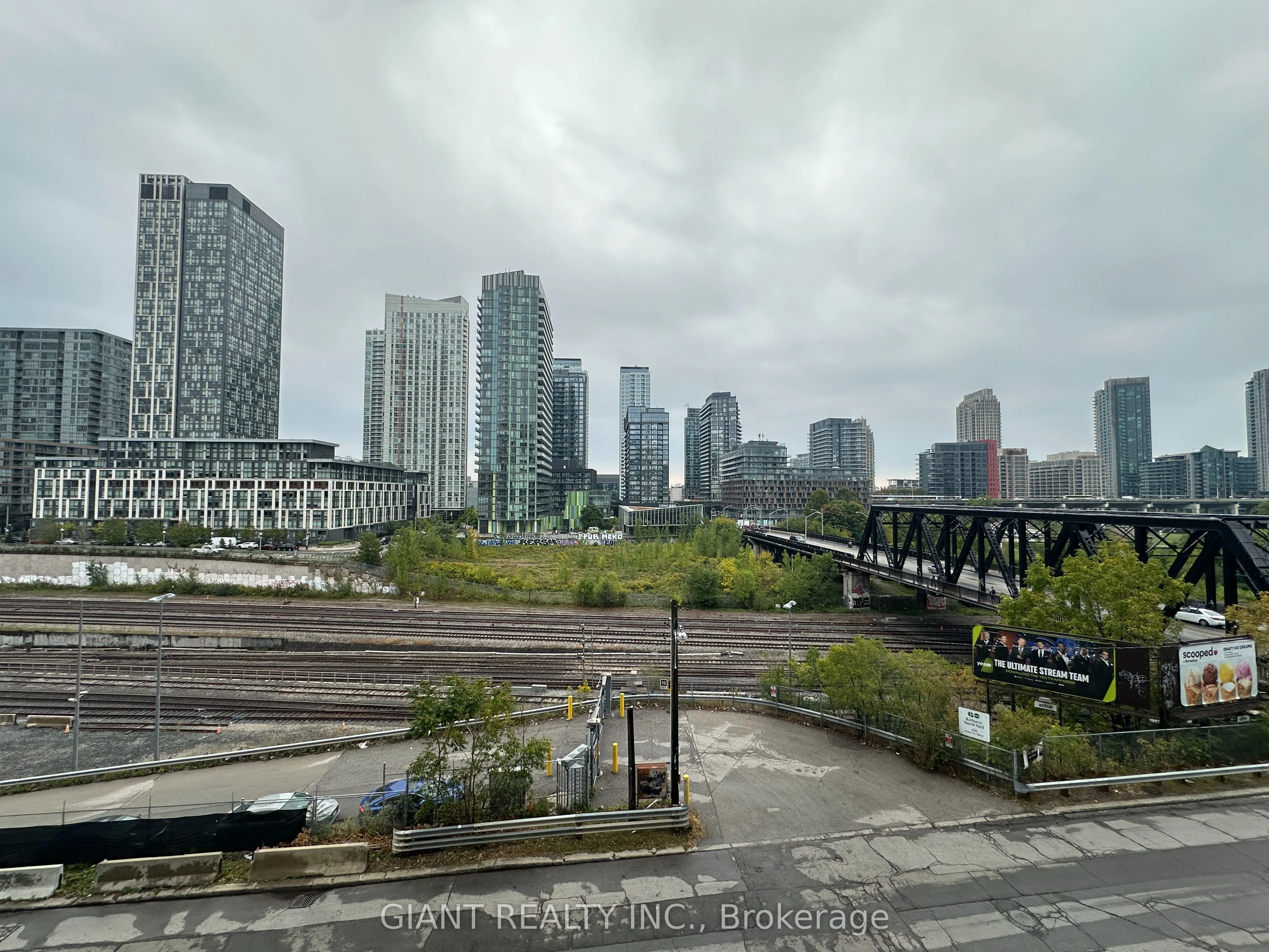 576 Front Street W, #310