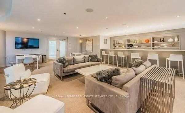313 Richmond Street E, #1061