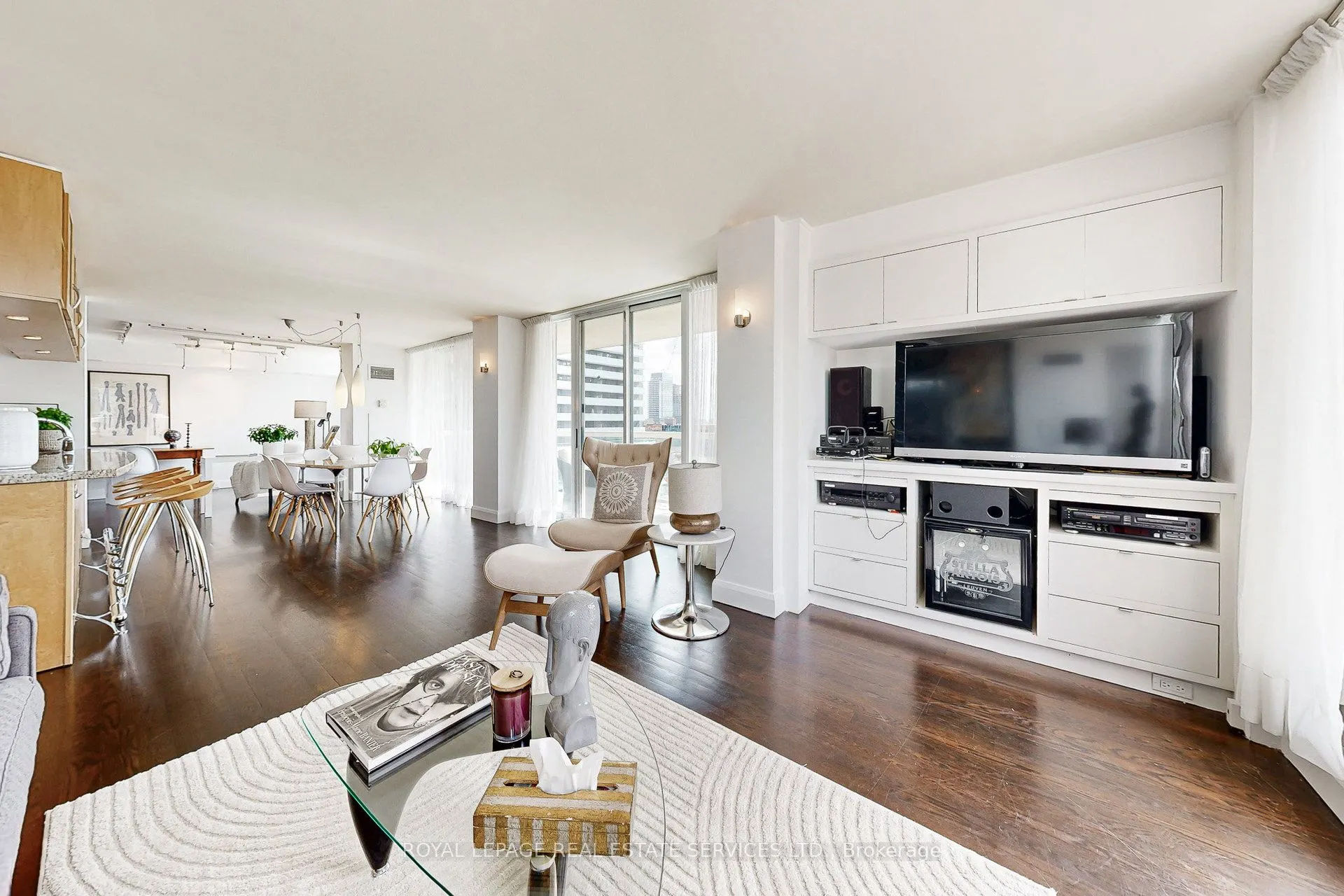313 Richmond Street E, #1061