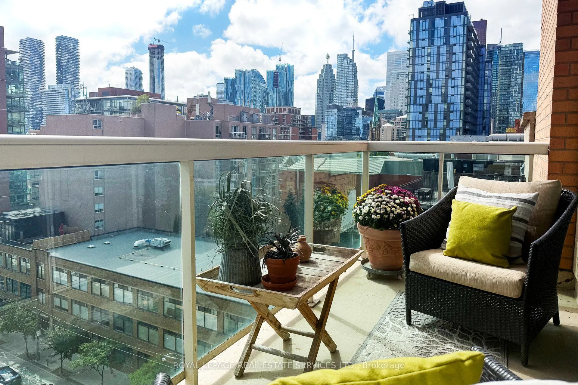 313 Richmond Street E, #1061