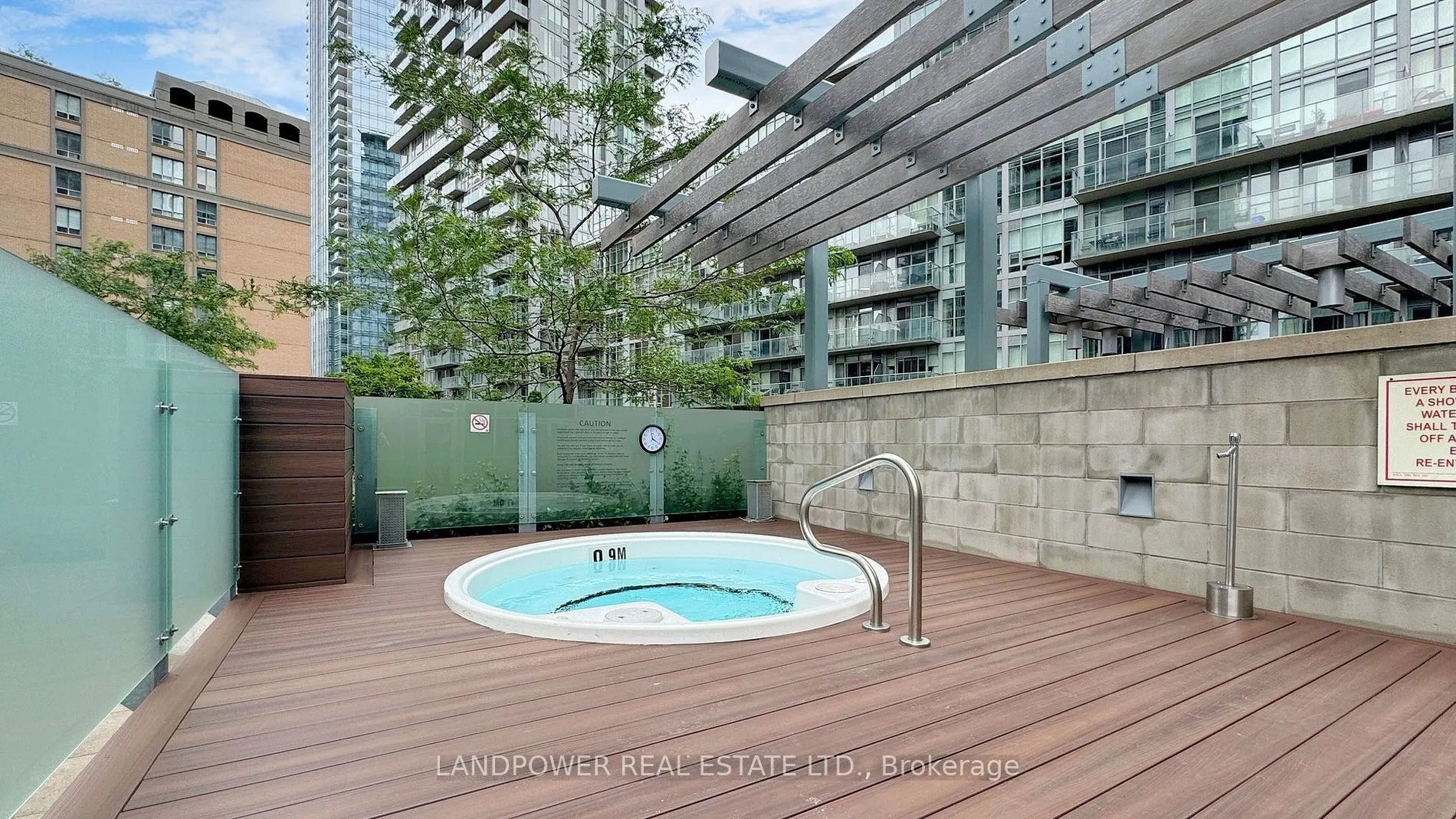 30 Nelson Street, #3706