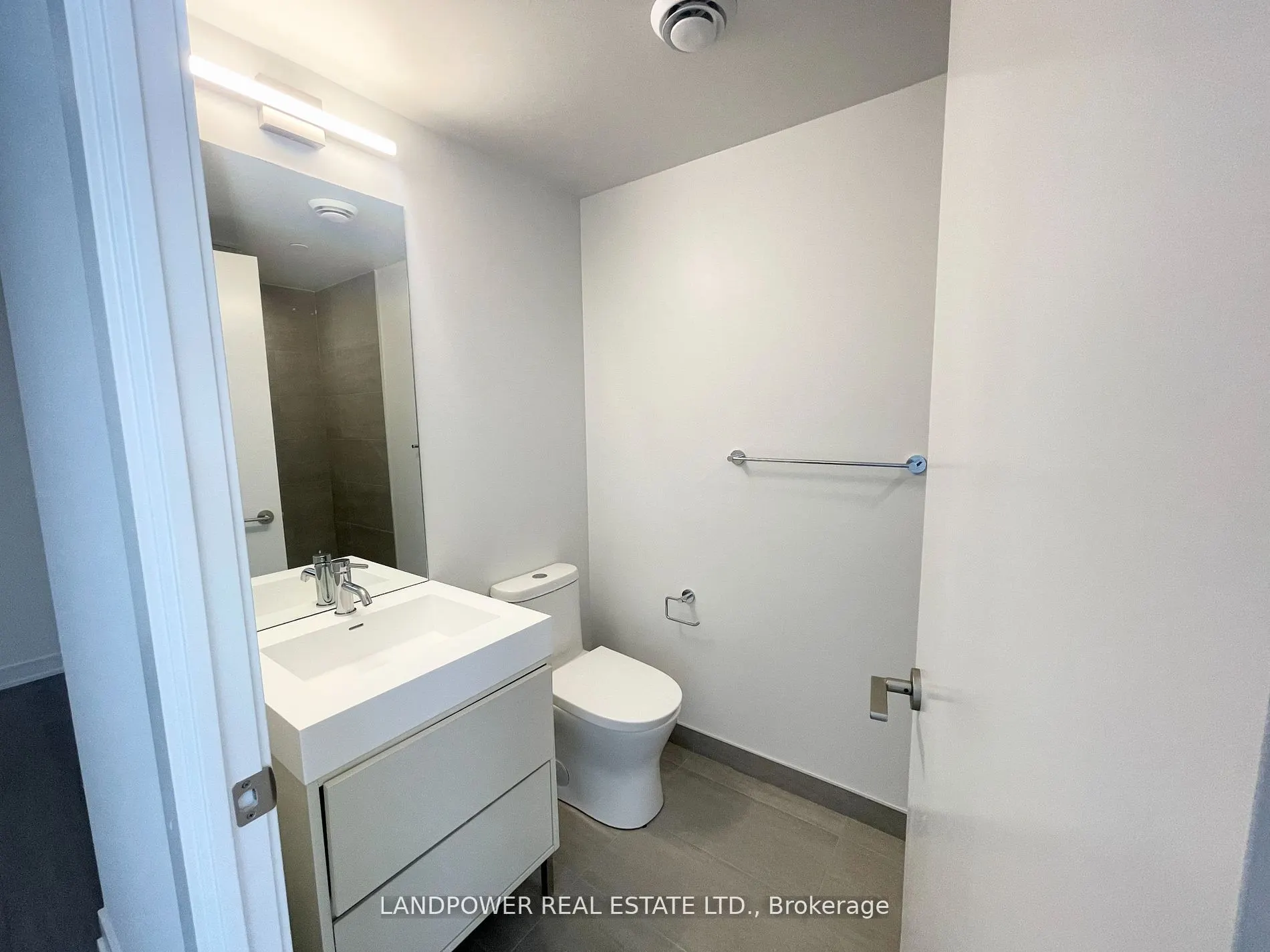 9 Tecumseth Street, #1021