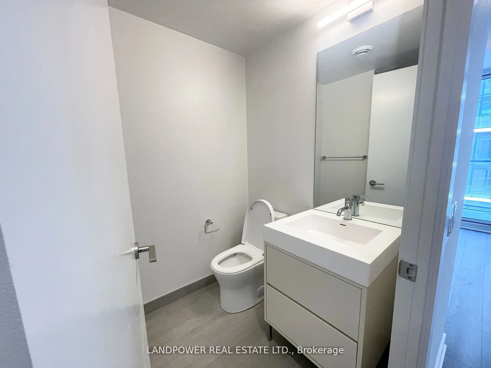 9 Tecumseth Street, #1021
