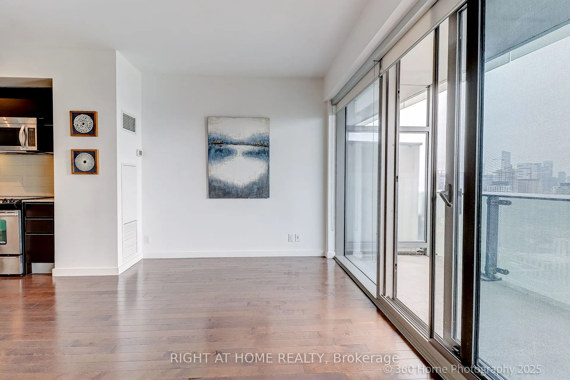 390 Cherry Street, #2903