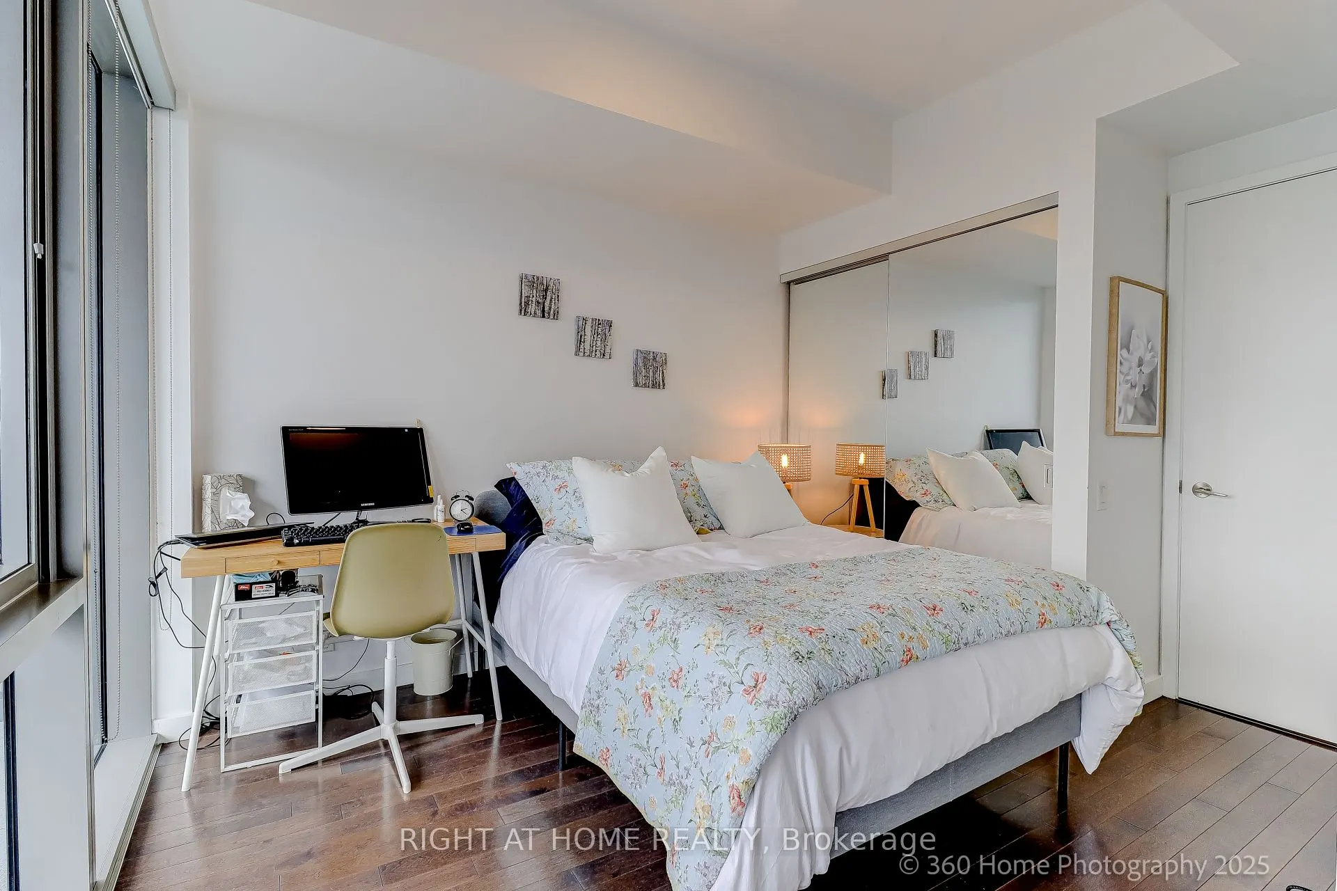 390 Cherry Street, #2903