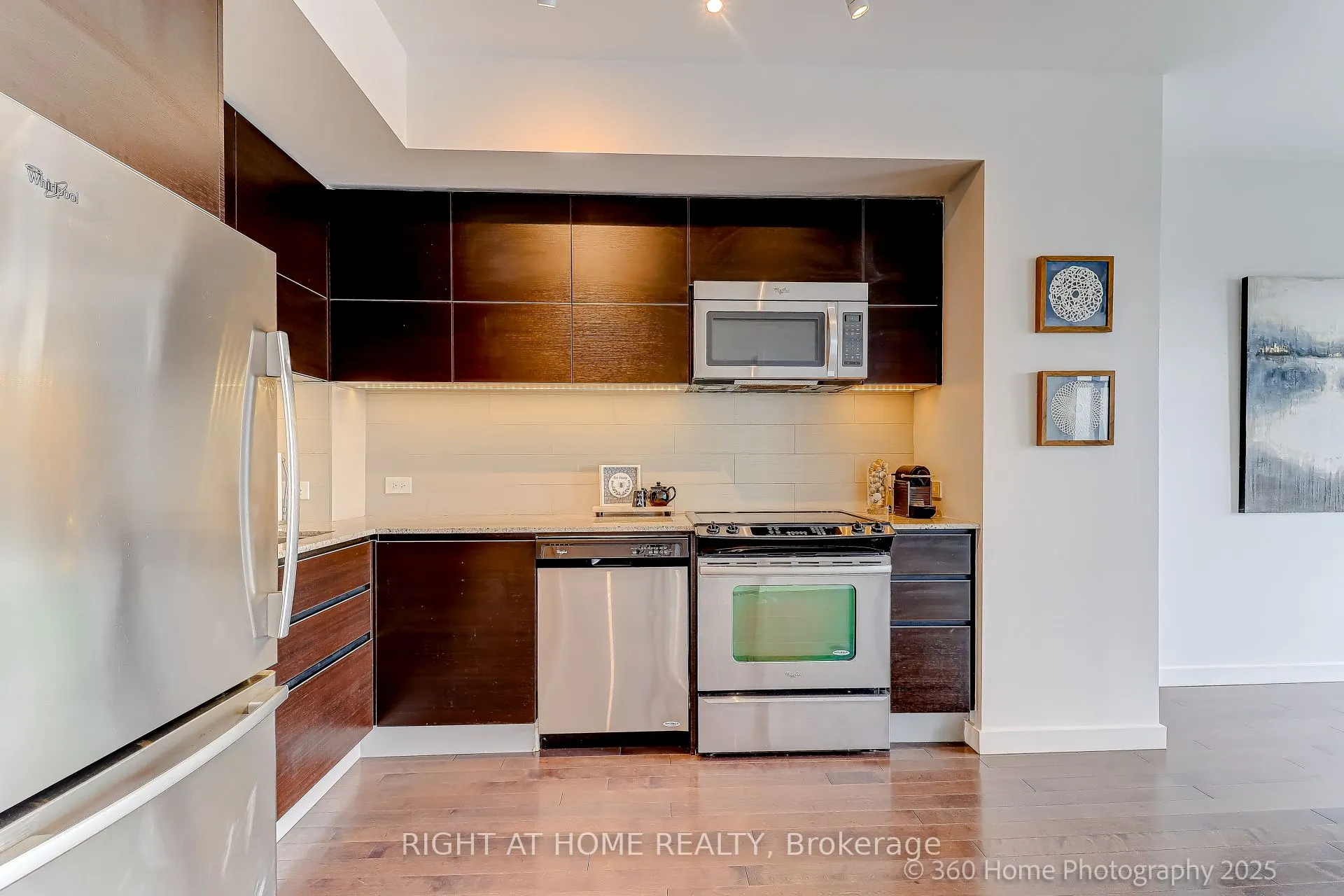 390 Cherry Street, #2903