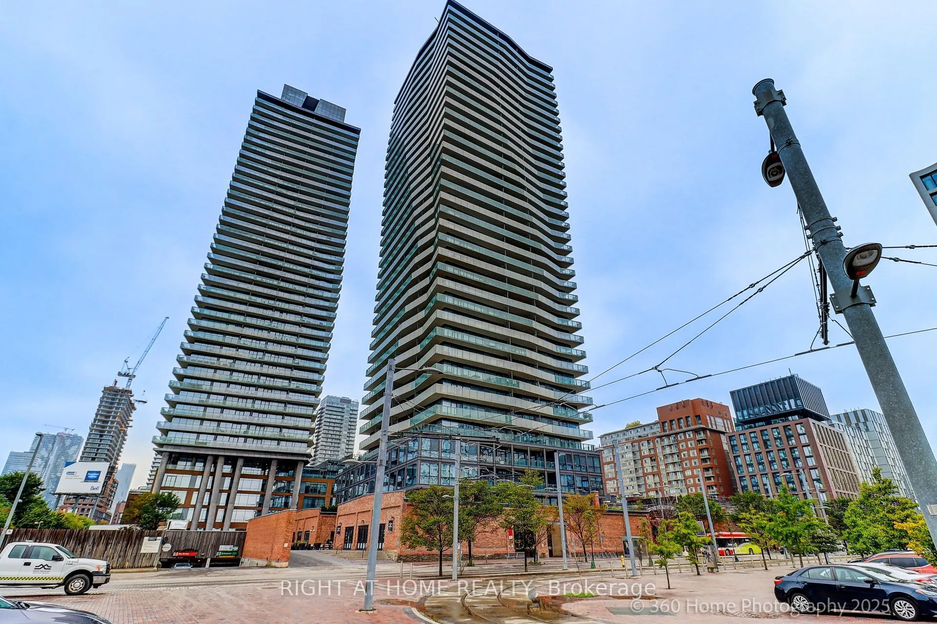 390 Cherry Street, #2903