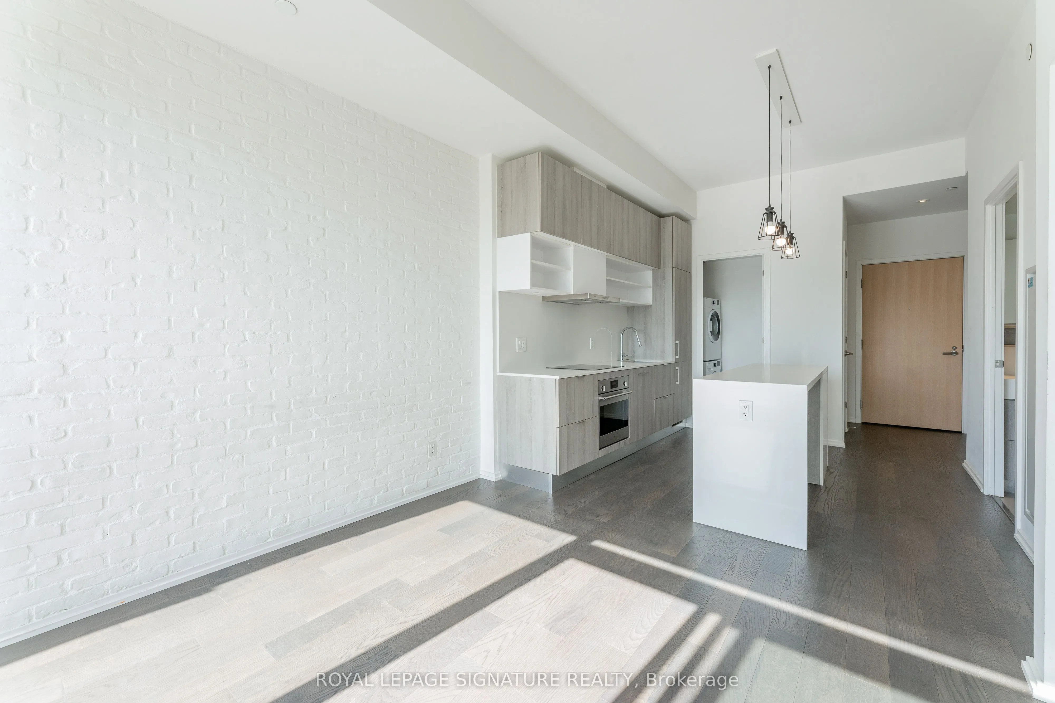 8 Hillsdale Avenue E, #1226