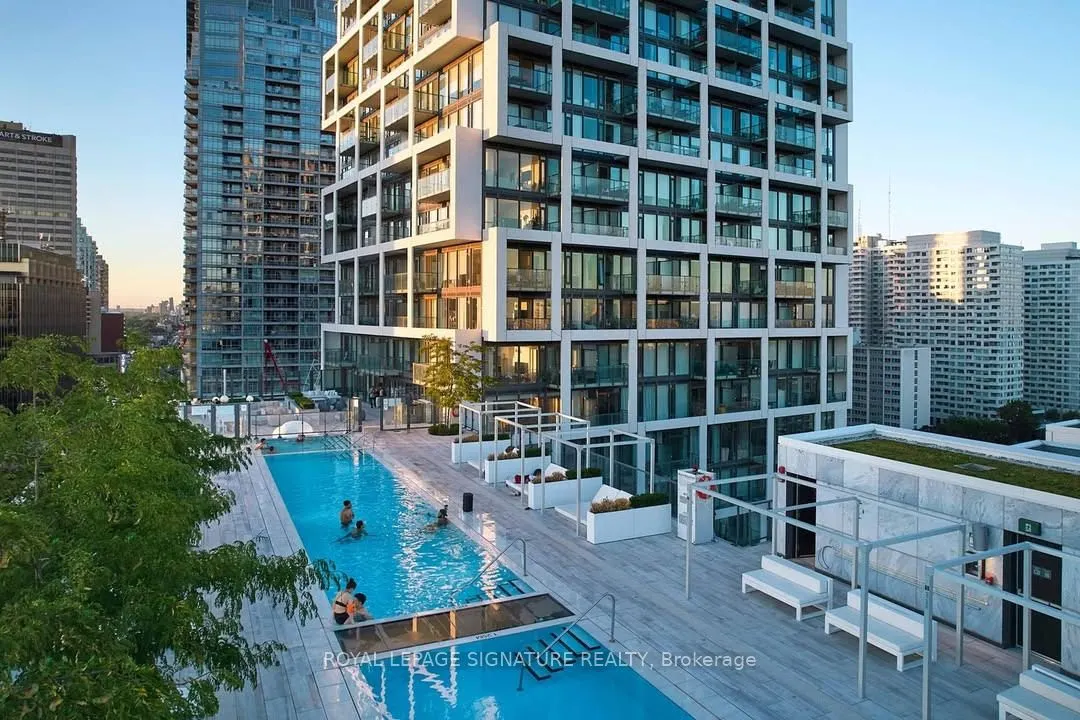 8 Hillsdale Avenue E, #1226