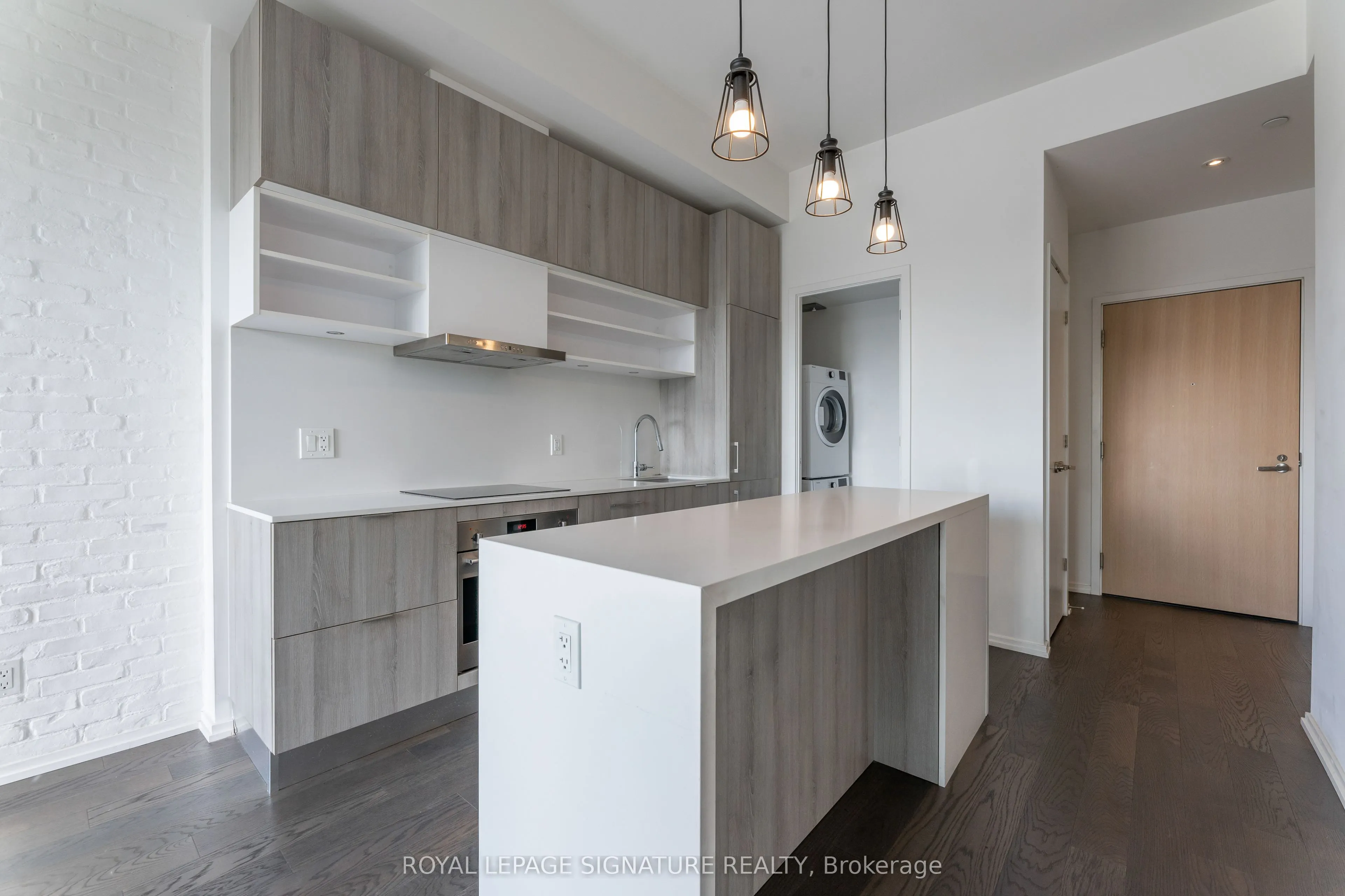 8 Hillsdale Avenue E, #1226