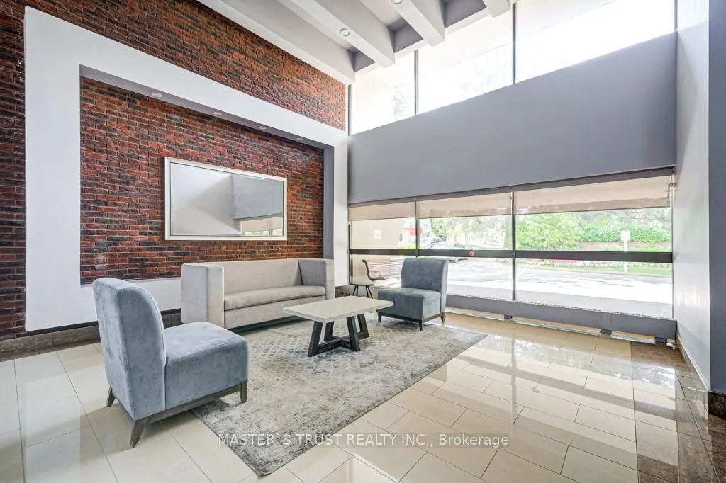 260 Seneca Hill Drive, #1110