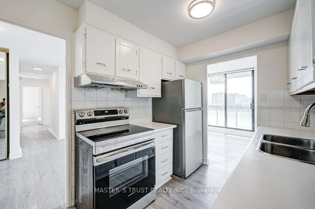 260 Seneca Hill Drive, #1110