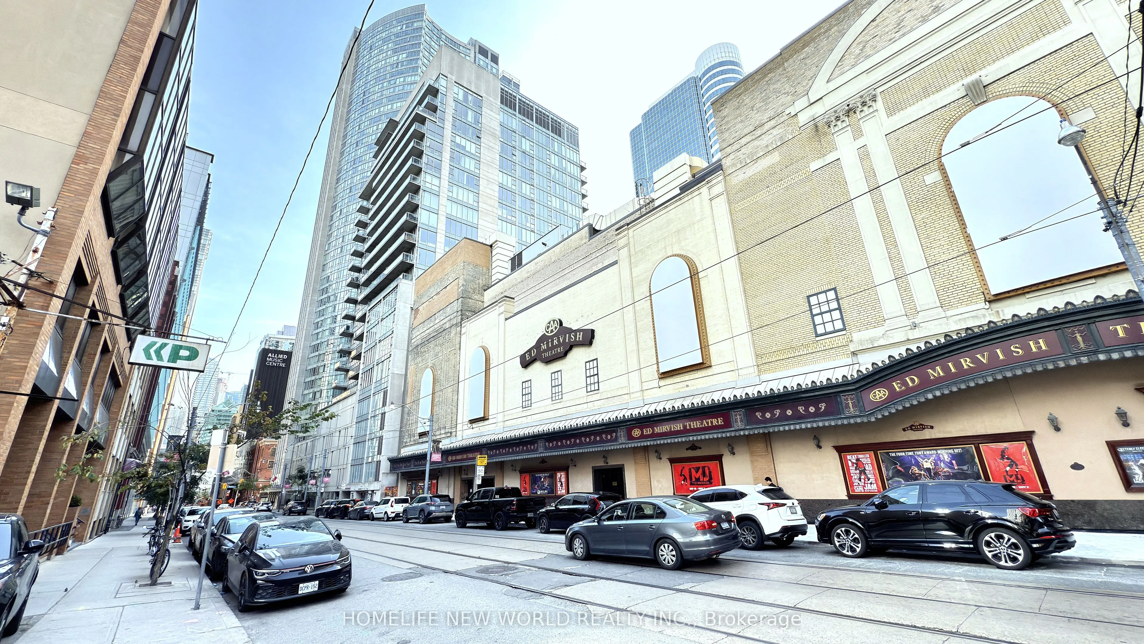 220 Victoria Street, #1806