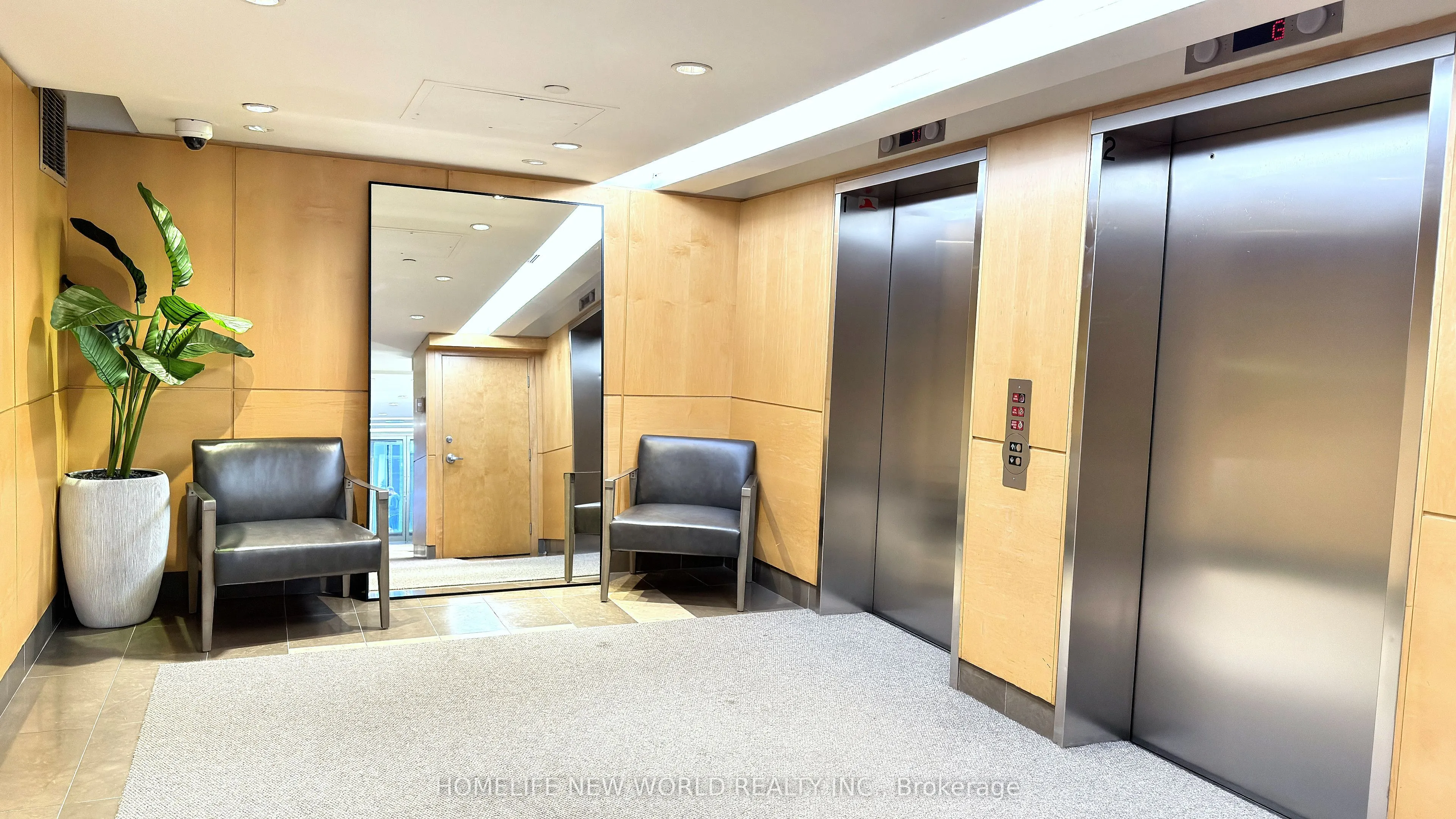 220 Victoria Street, #1806