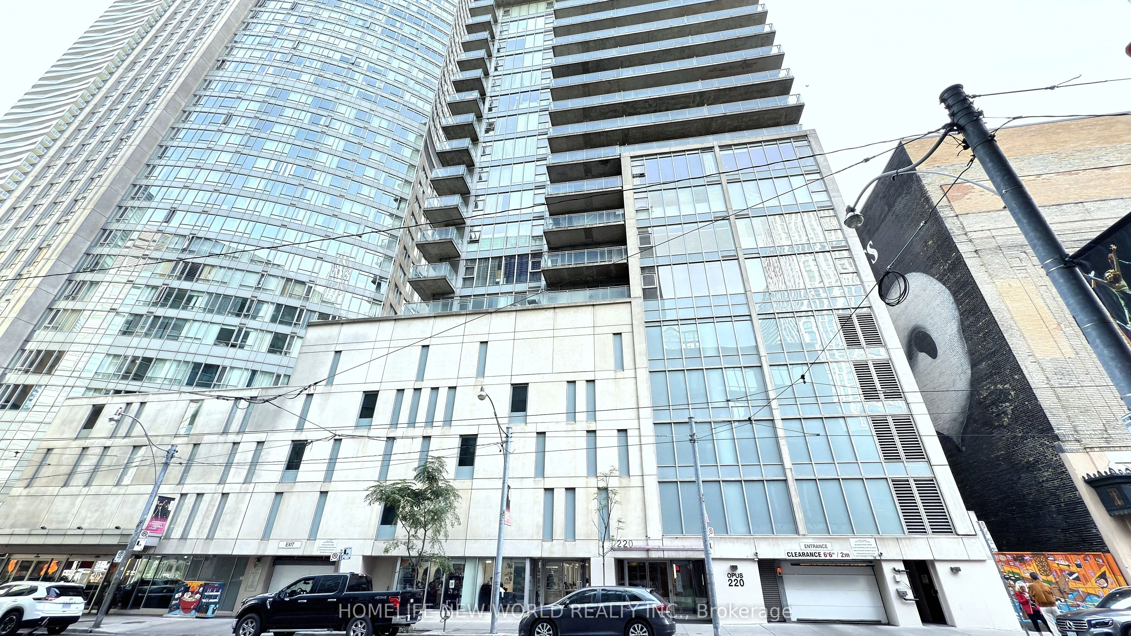 220 Victoria Street, #1806
