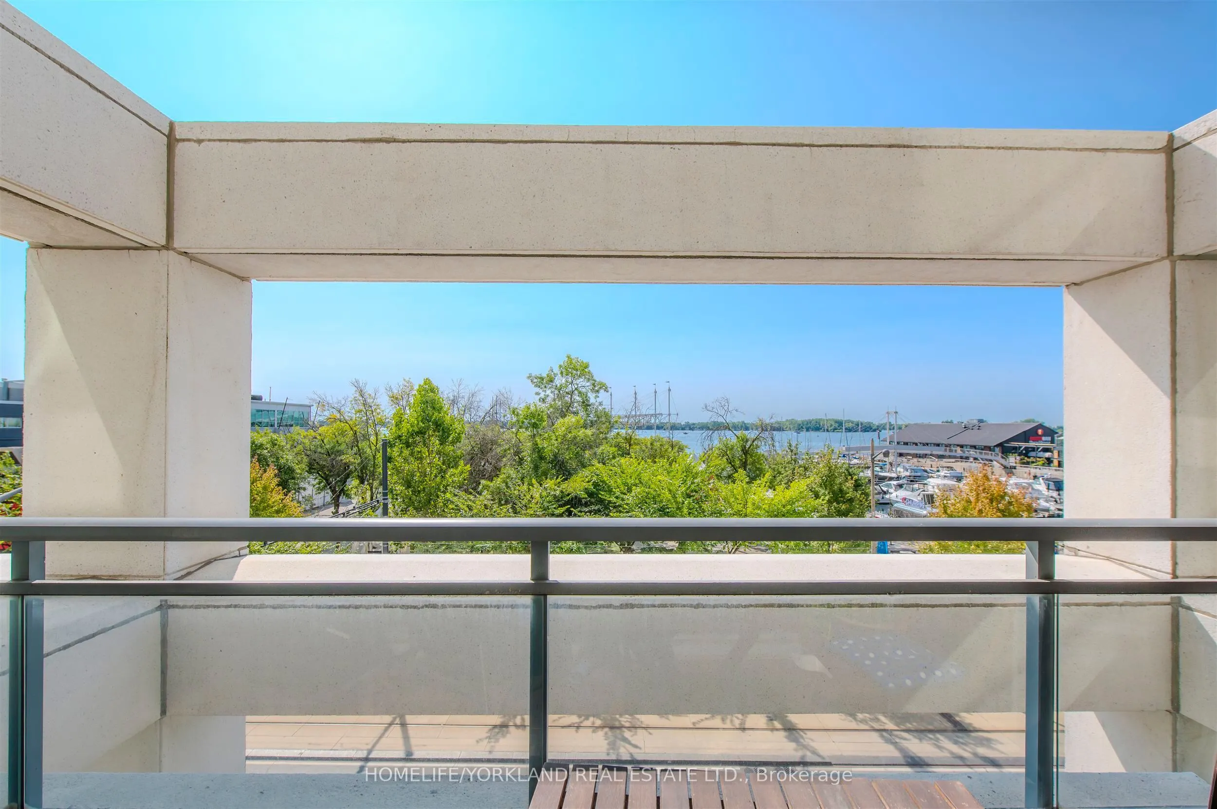 230 Queens Quay W, #323