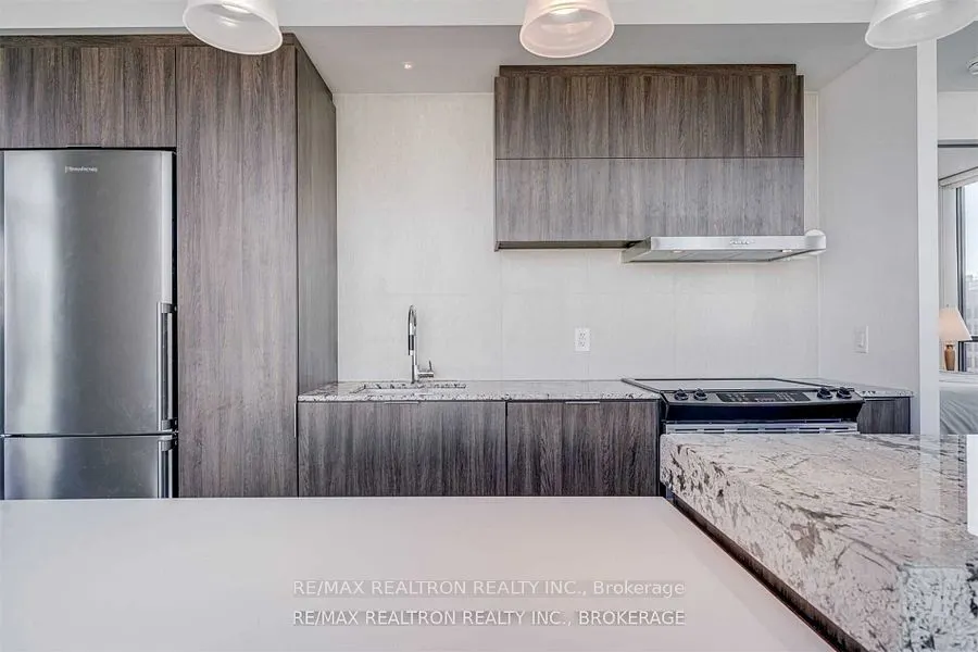 101 Charles Street E, #1710