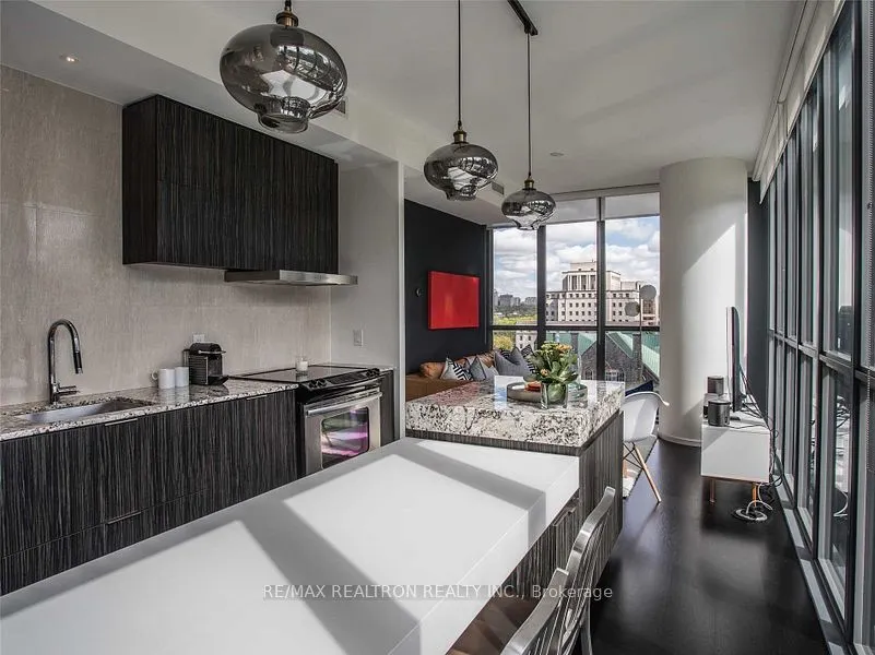 101 Charles Street E, #1710