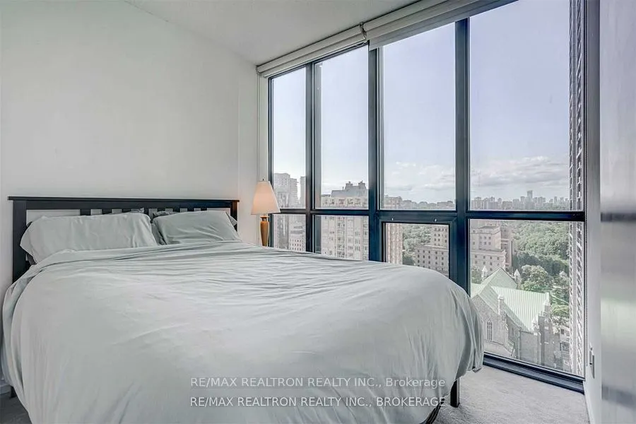 101 Charles Street E, #1710