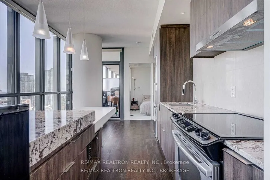 101 Charles Street E, #1710