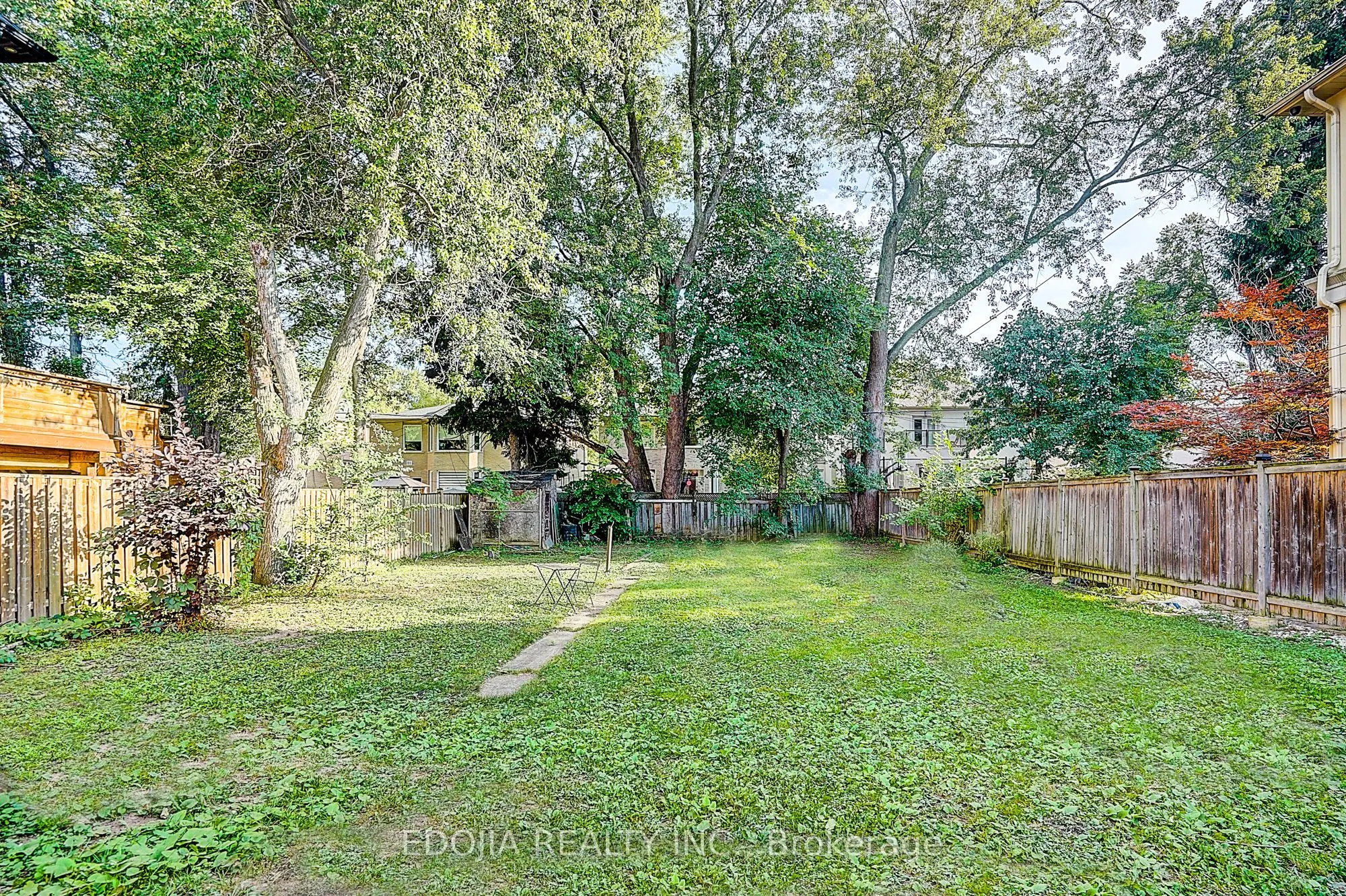 229 Empress Avenue