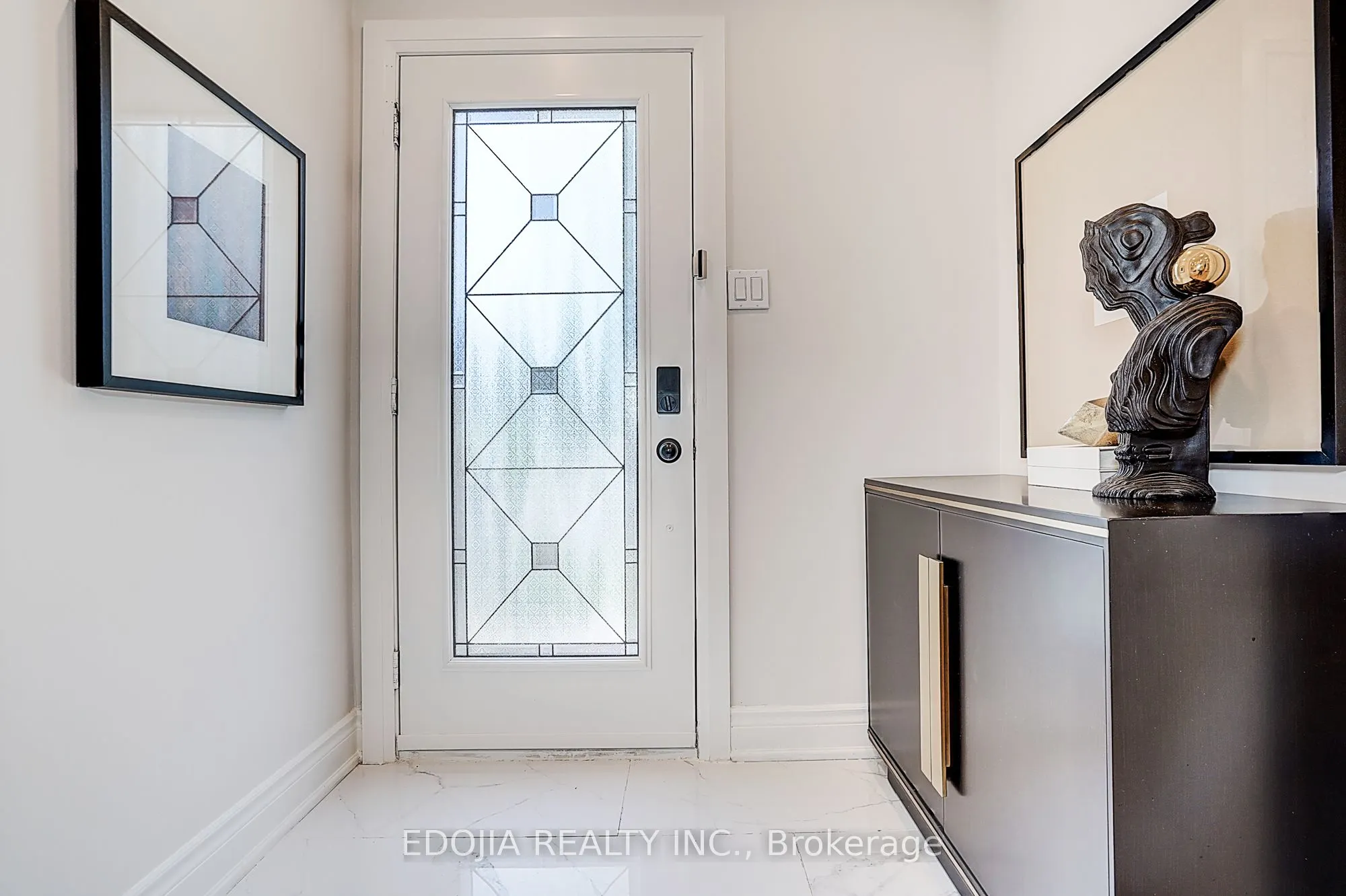 229 Empress Avenue