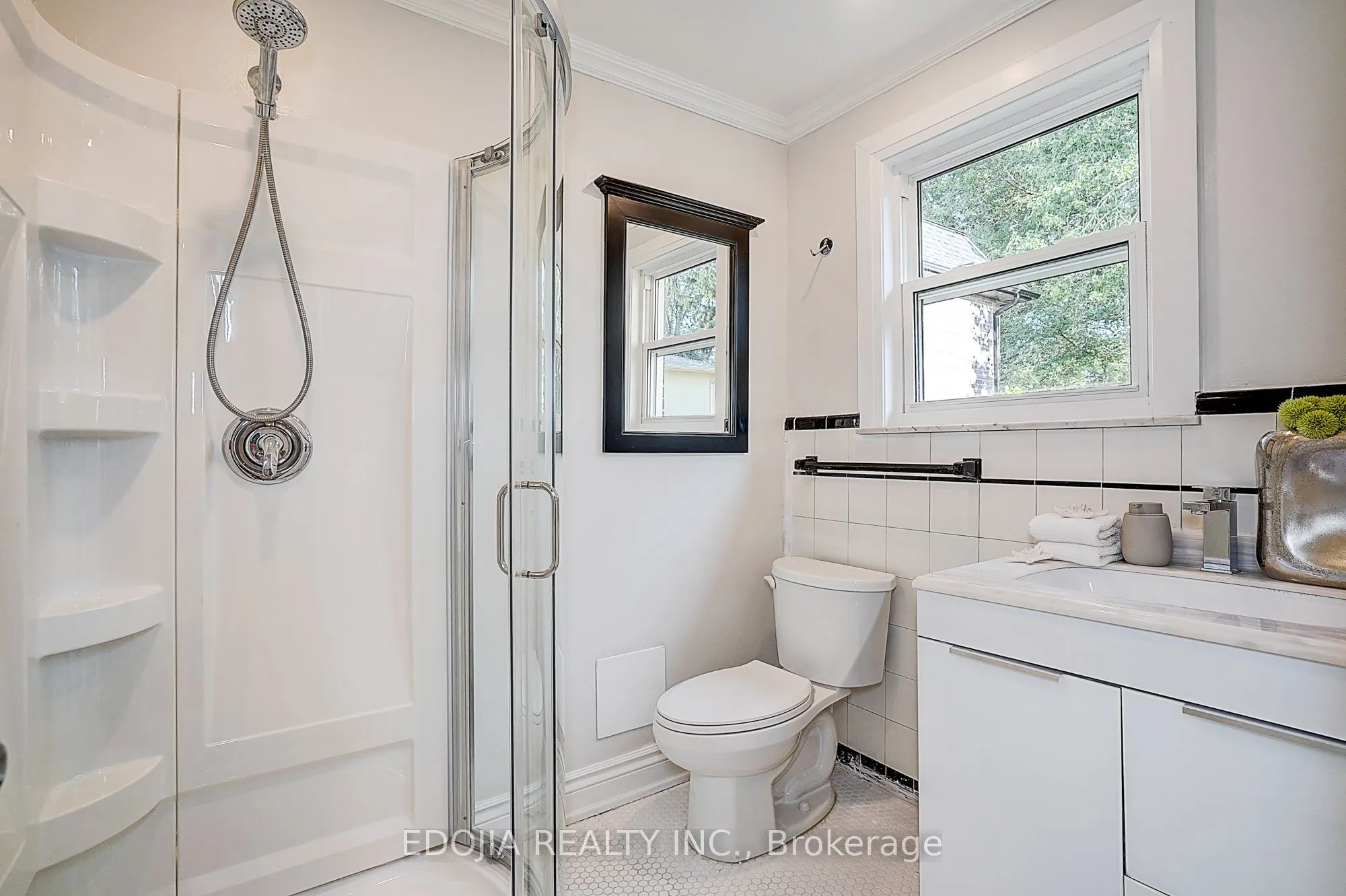 229 Empress Avenue